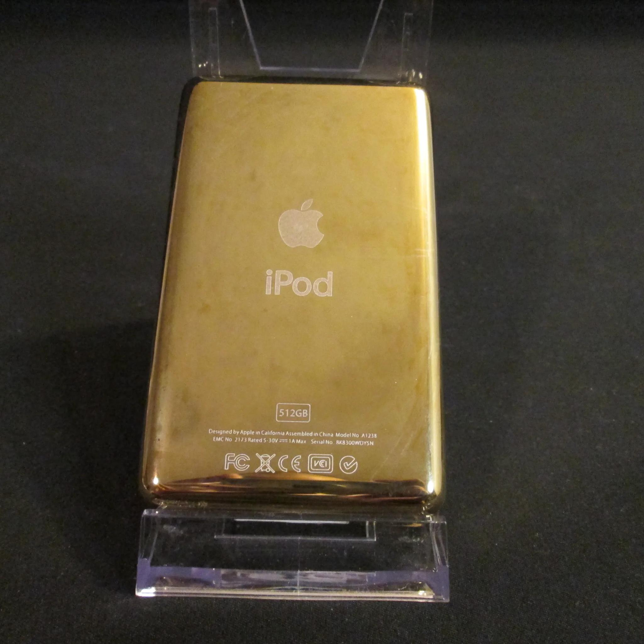 Ipod Classic 7th Gen 512gb SSD 3000mah Battery And Accessories