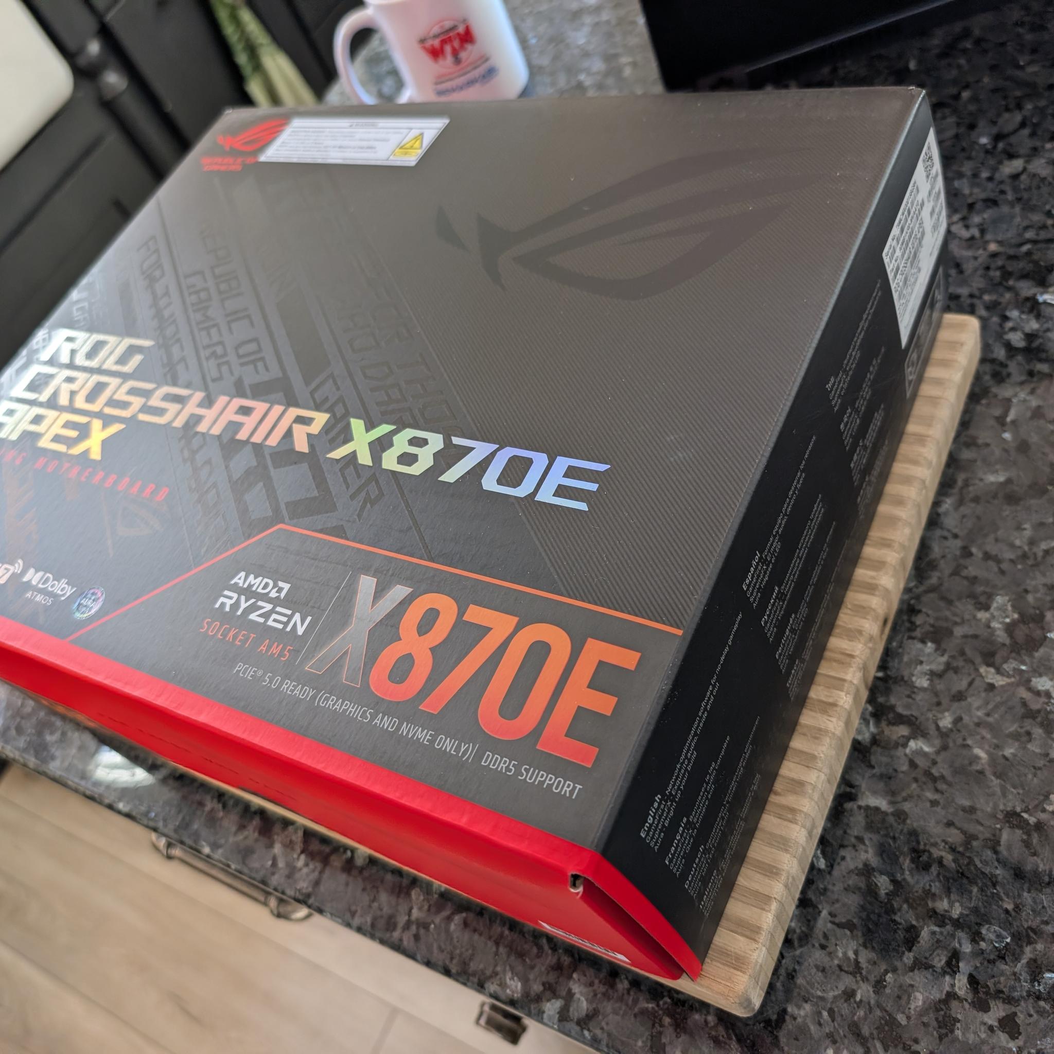 🔴 BRAND NEW 🔴 ASUS ROG Crosshair X870E APEX - Ultimate OC