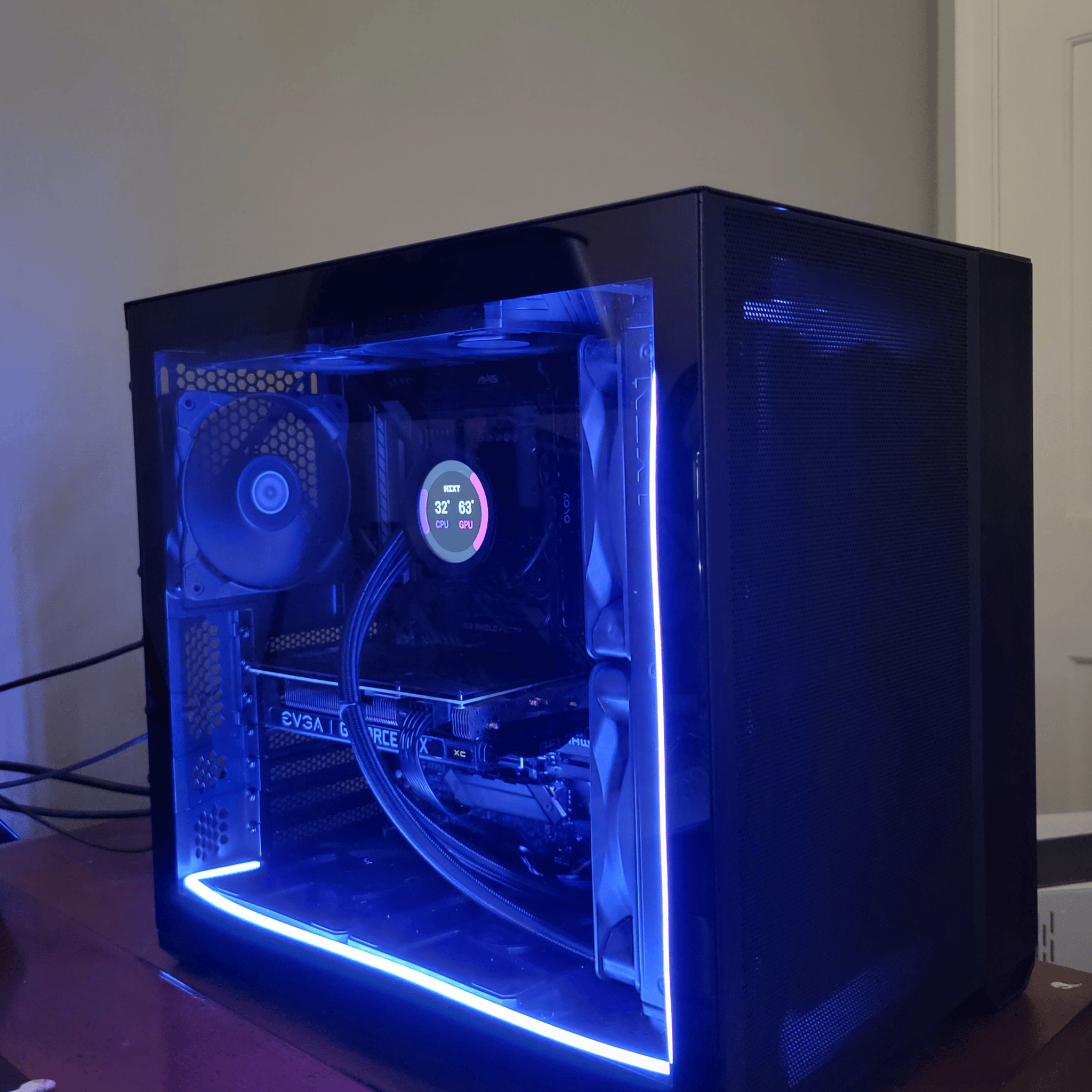 Intel i9 10900kf - EVGA 3060 XC - Lian LI 011 Air mini