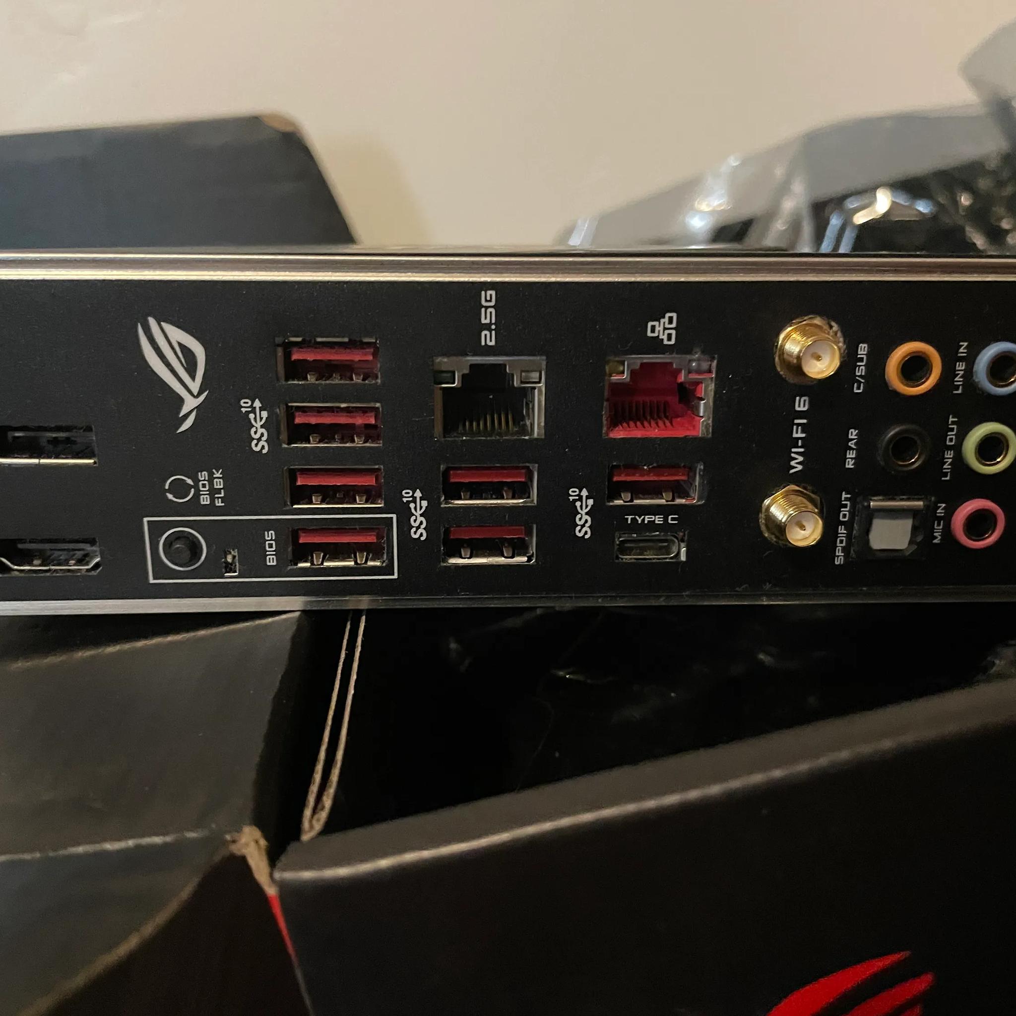 Asus ROG Strix X570-E
