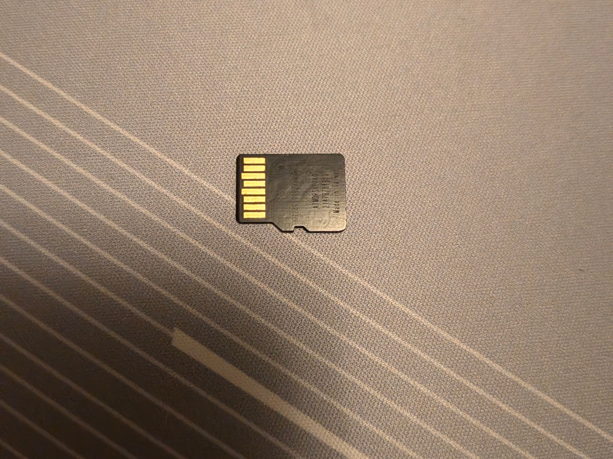 Adata 128gb micro sd card (A1/v10/U1)