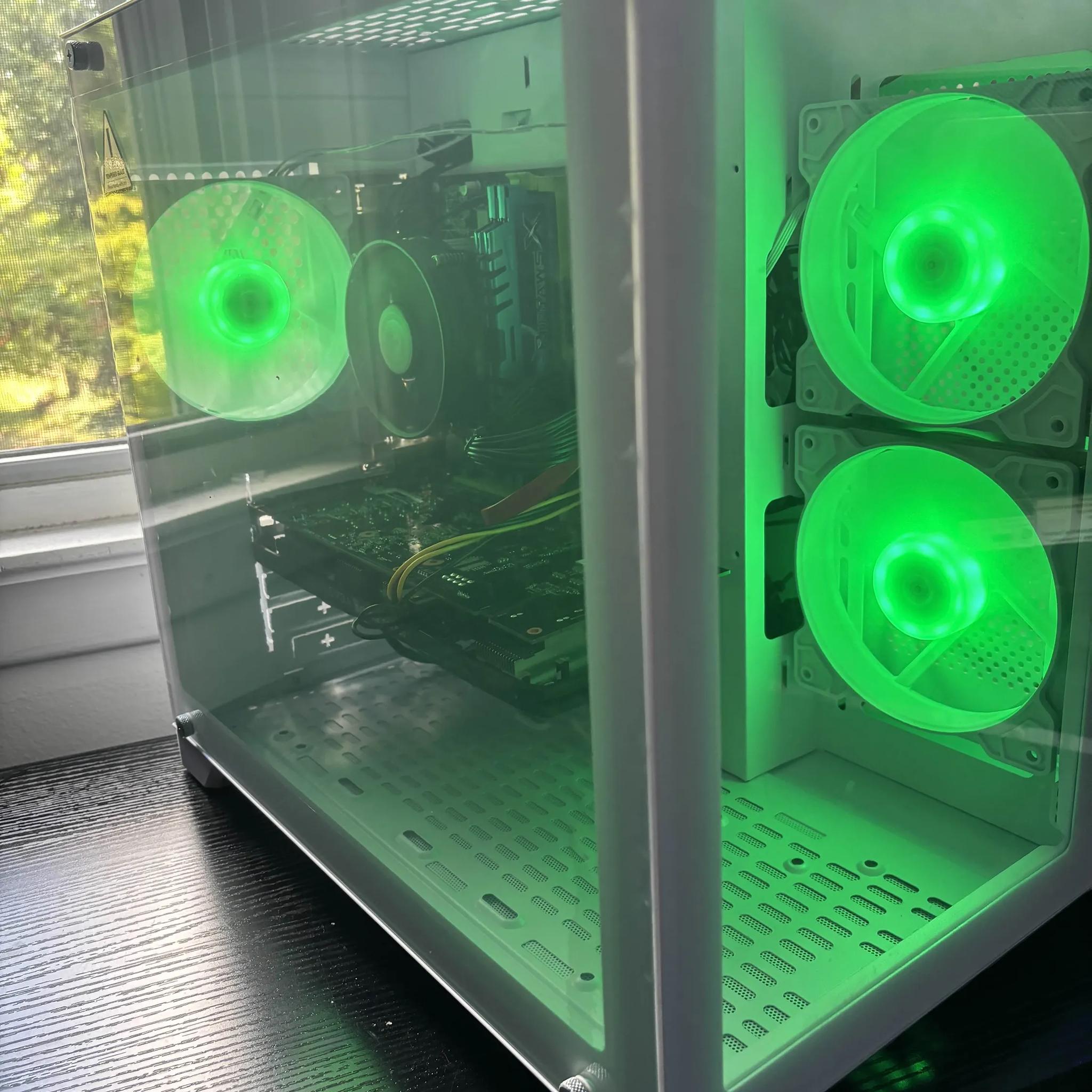 GAMING PC i5 16GB NVIDIA GTX 950 RGB Lighting RGB Fans Computer