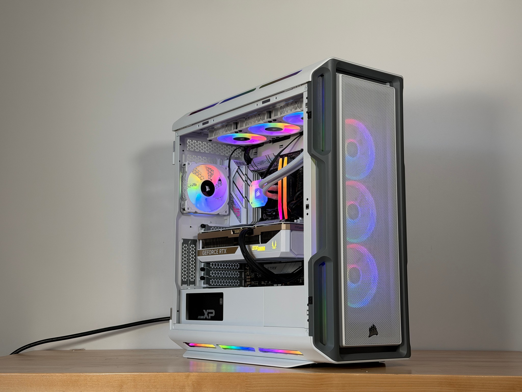 RTX 5080 Whiteout 9800x3d Gaming PC 96gb DDR5 Gen 5 2tb nvme ssd