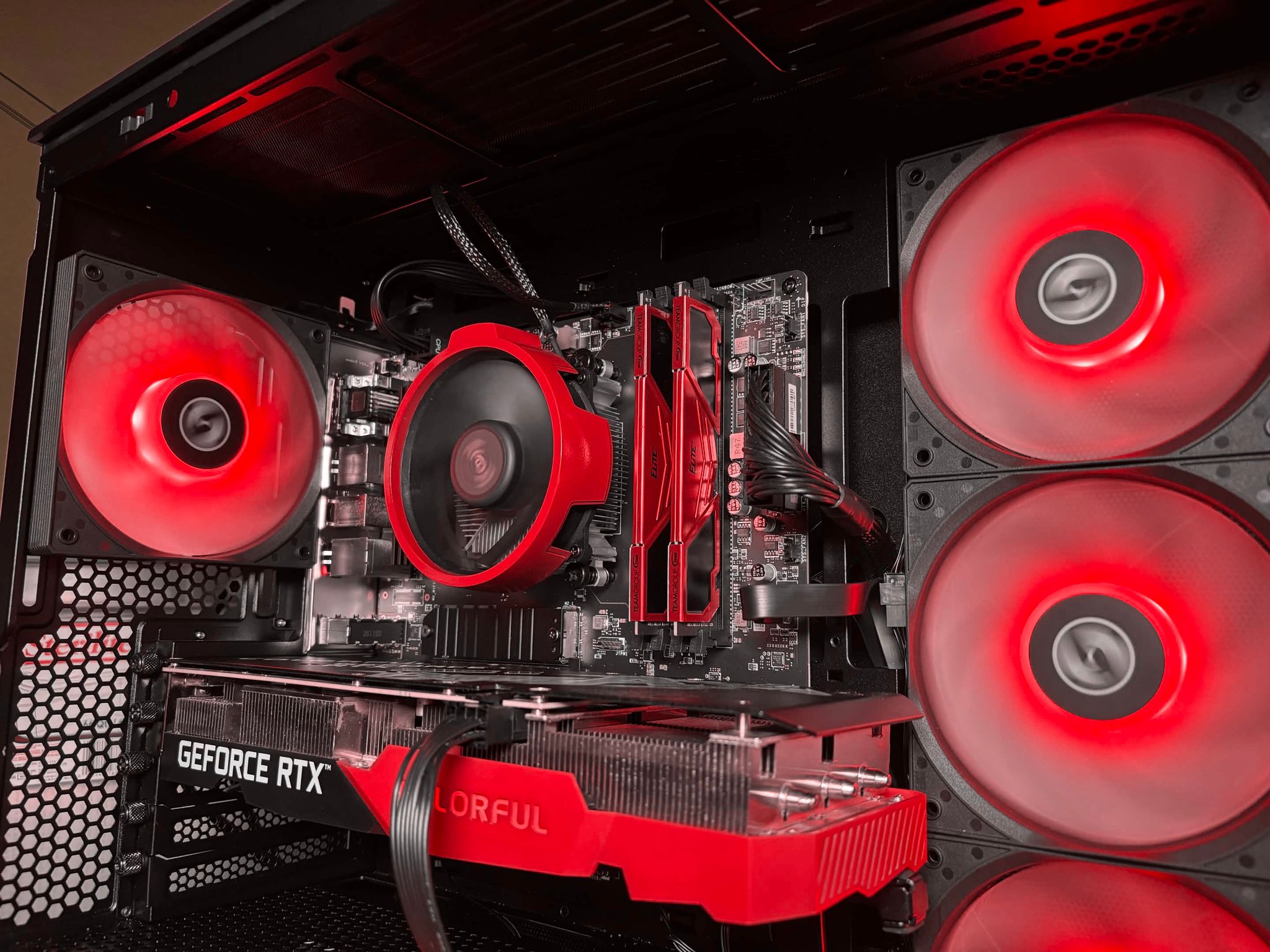 ARES V0 🔴⚫ | Ryzen 5500 | 3060 Ti | 1 TB NVME | 2 TB Sata SSD | 16 GB DDR4