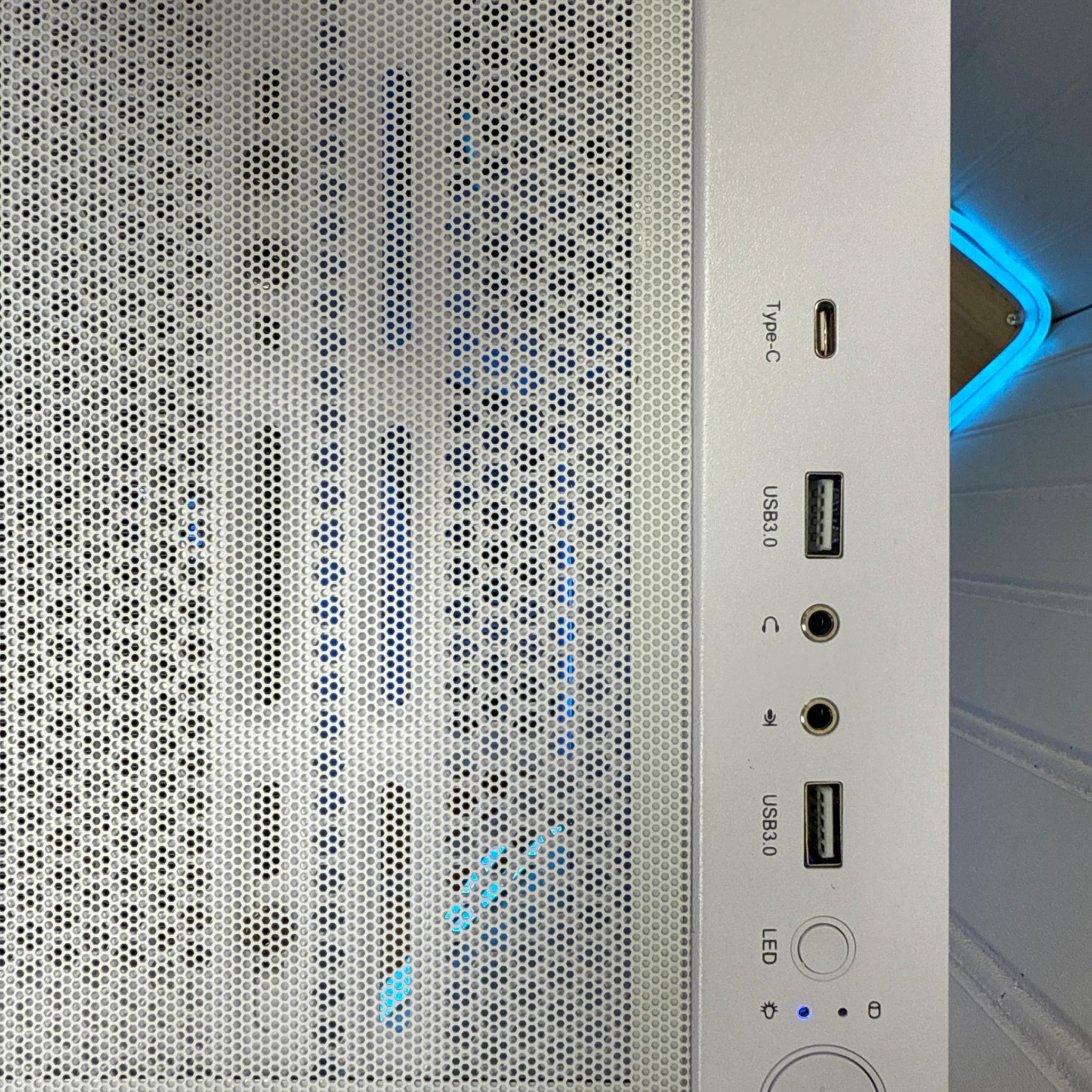SALE 🧊ARK ANGEL 2.0🧊1440p/4k 7700x/9070XT/B850/32GDDR5/800w psu/2TB NVME
