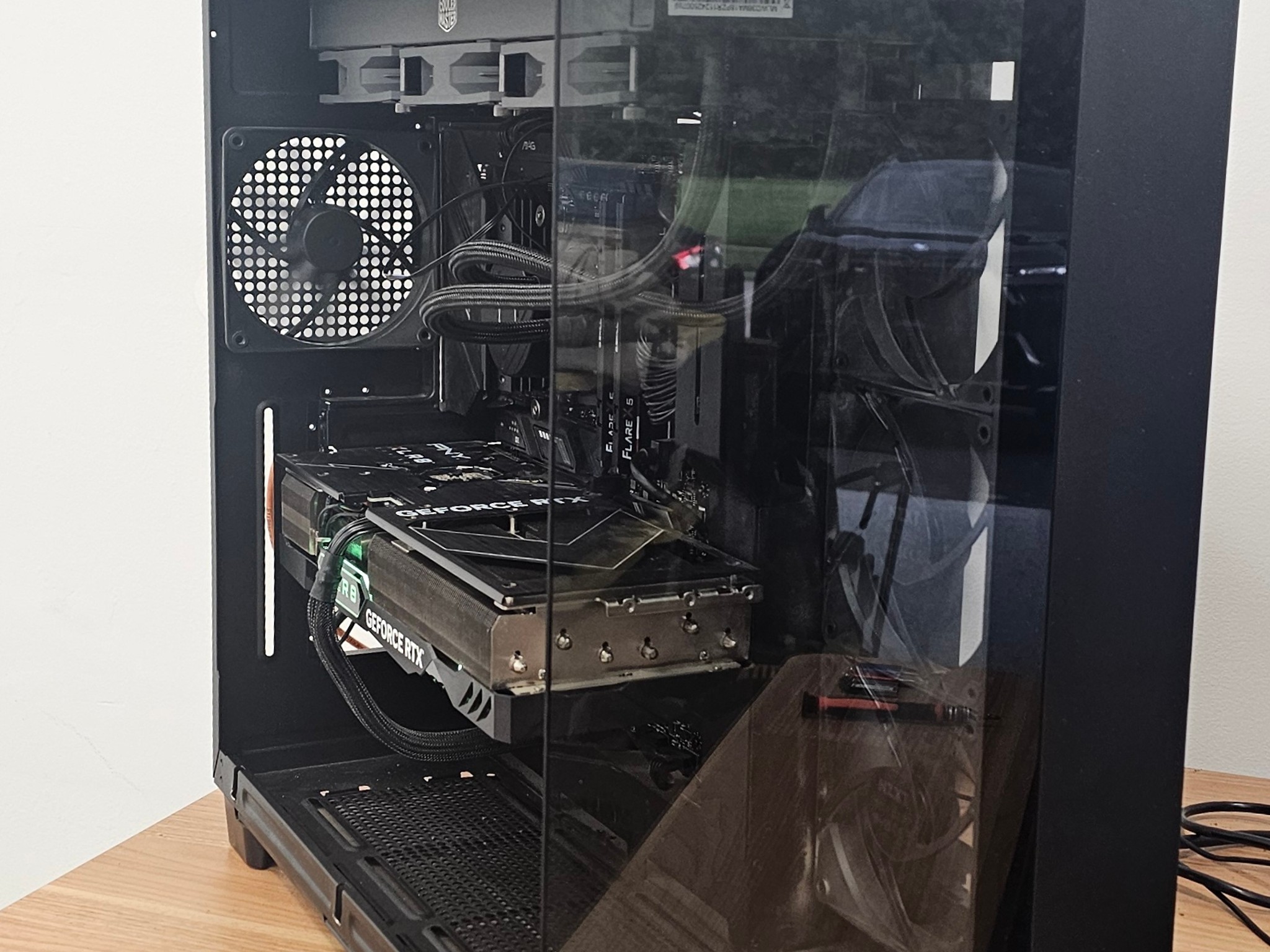 Black NZXT PC Case with Tempered Glass w/ 4 Fans