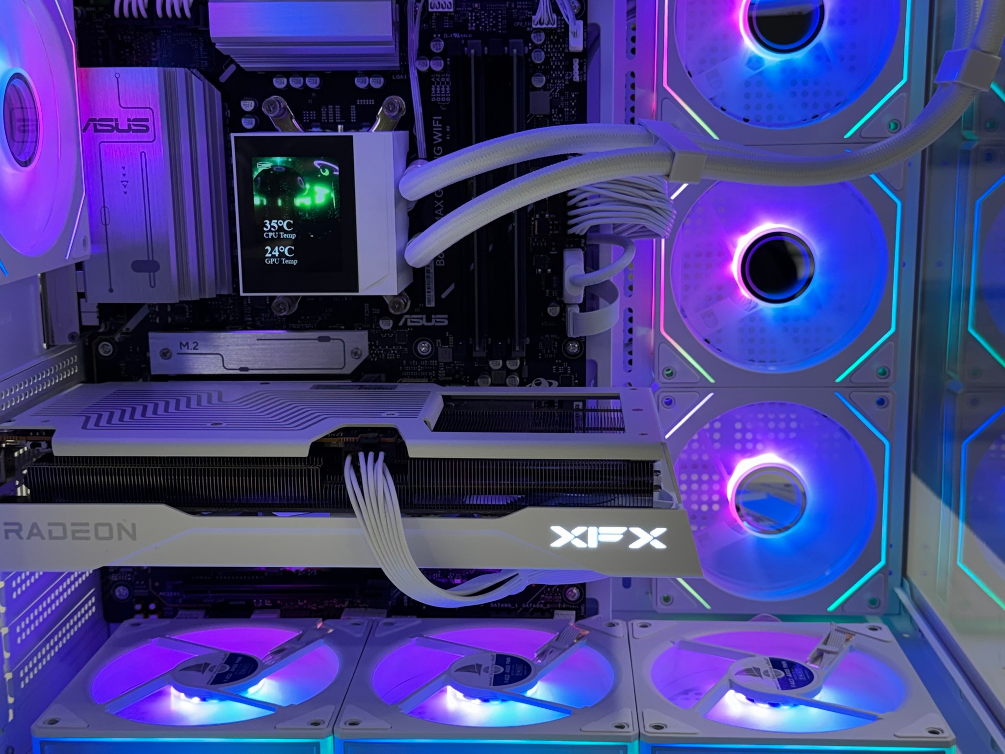 'ALL NEW PARTS' AM5 X3D PC with RX 9060 XT 16GB