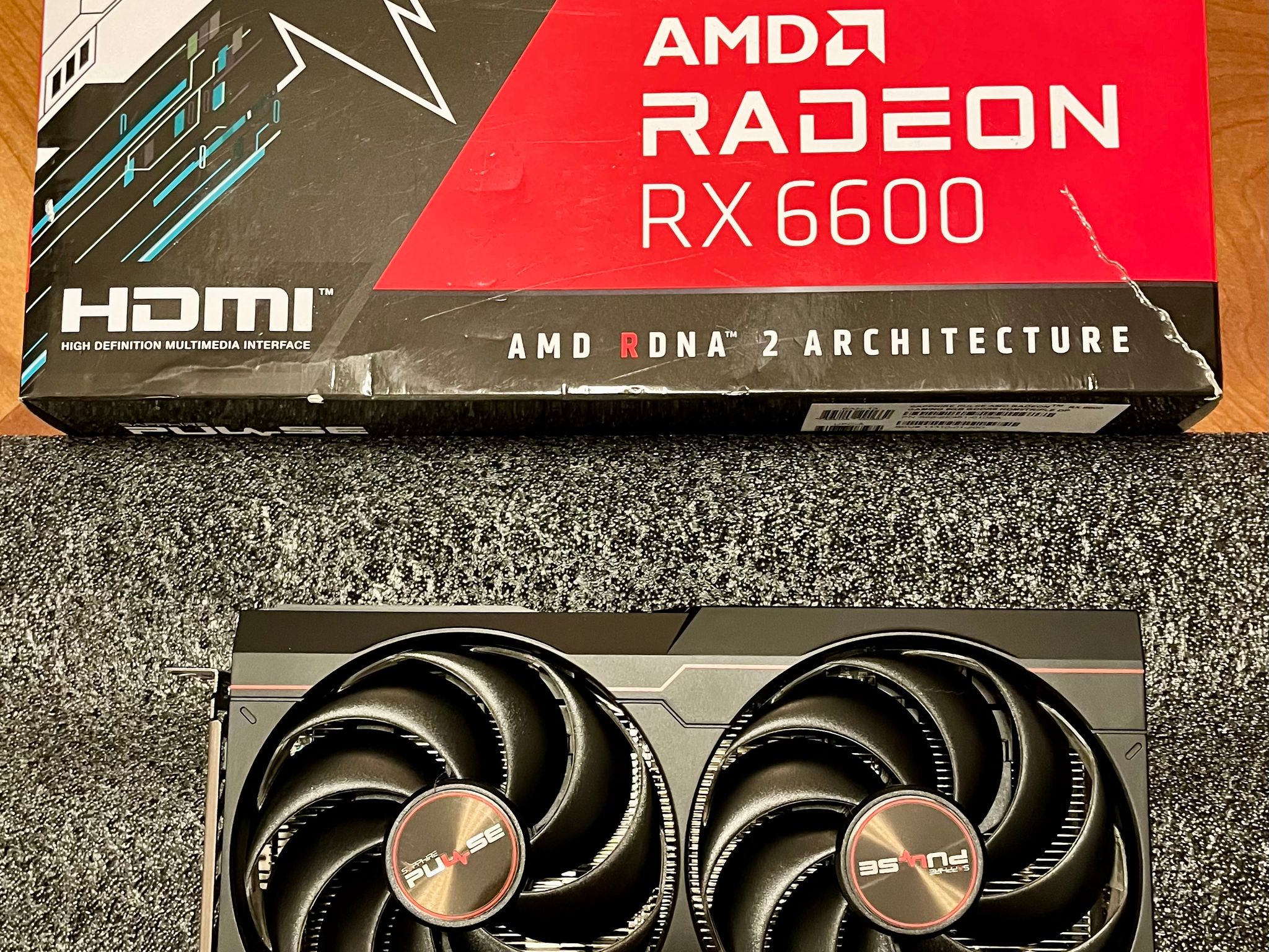 Sapphire PULSE Radeon RX 6600