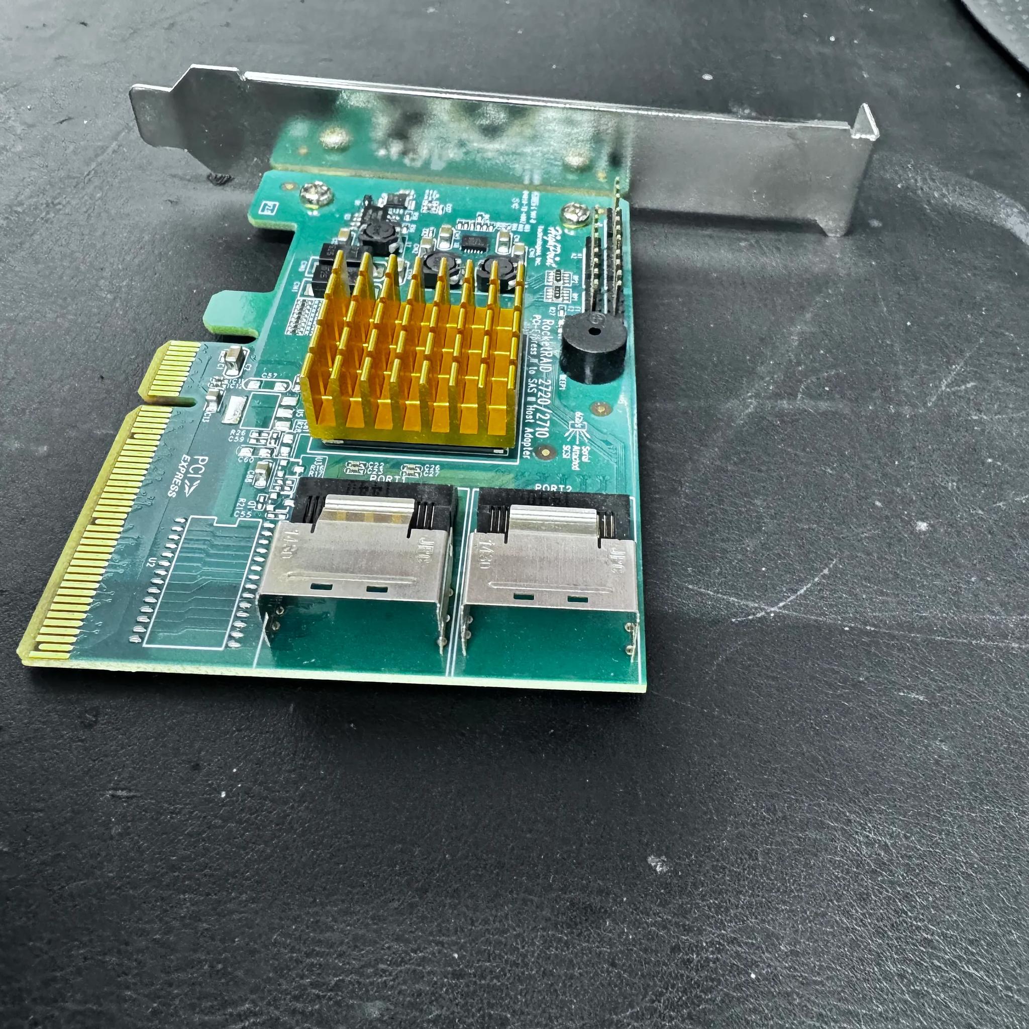 HighPoint RocketRAID 2720SGL 8-Port SAS 6Gb/s PCIe 2.0 x8 RAID HBA