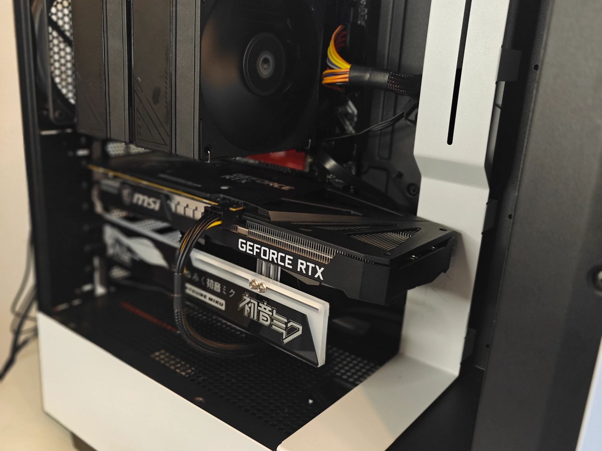 Checkered ⬜🔳⬛ | Ryzen 7 5700X3D | Geforce RTX 3060 12GB | 32GB DDR4 RAM | 1TB NVMe SSD
