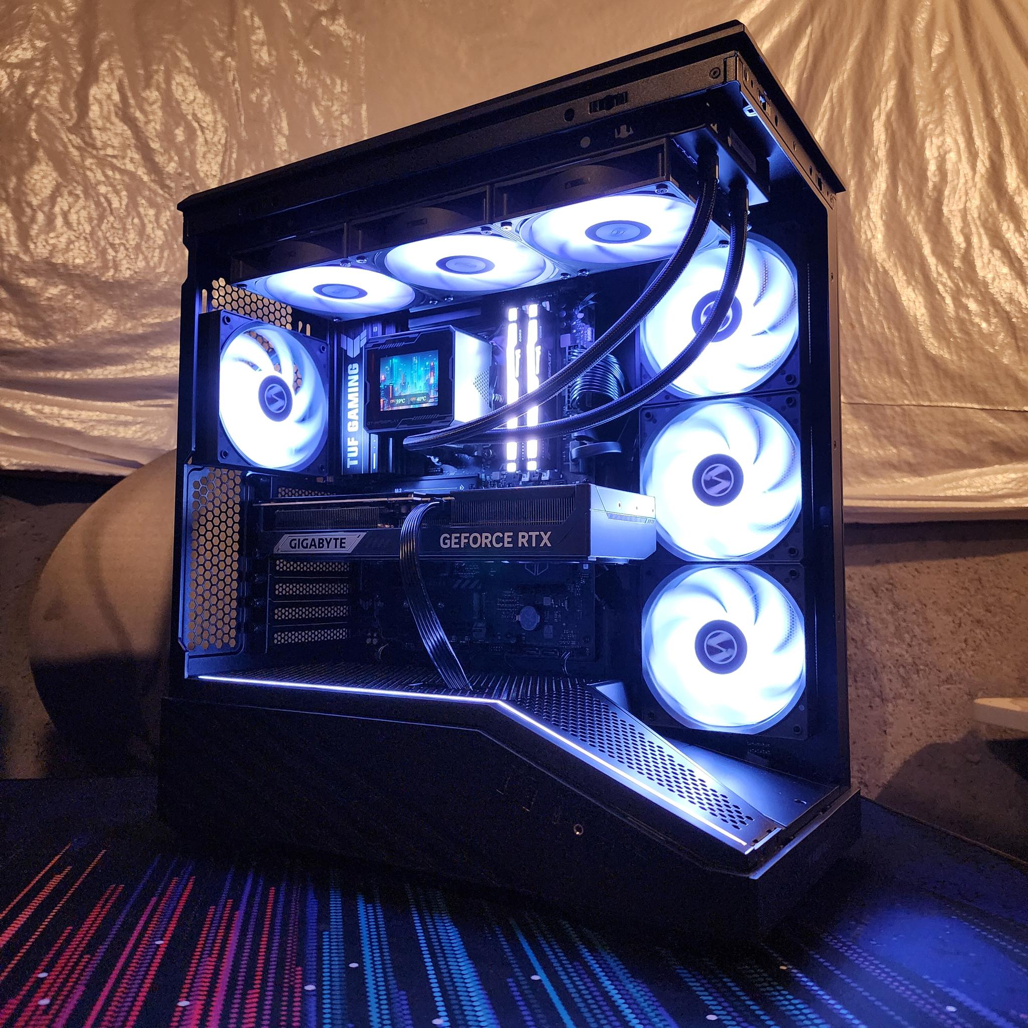 RTX 5080 / Ryzen 7 9800X3D / 32GB DDR5 RAM / 2TB NVMe