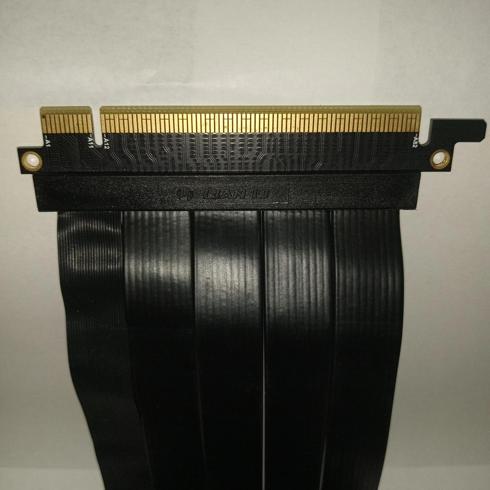 Lian Li Premium Riser Cable PCIe 4.0 (200mm, 7.87in)
