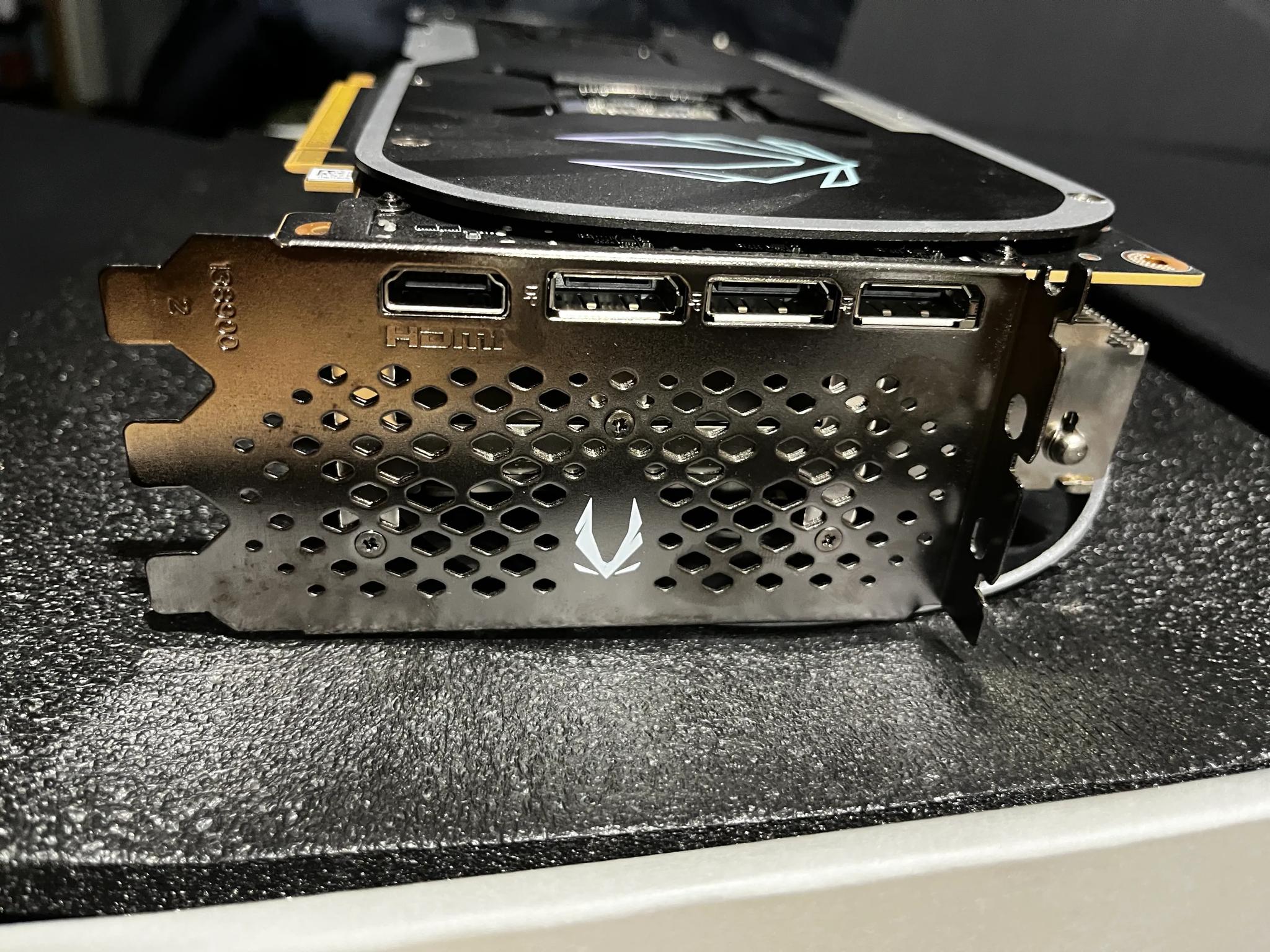 ZOTAC GAMING GeForce RTX 4090 Trinity OC DLSS 3 24GB GDDR6X 384-bit 21 Gbps PCIE 4.0 GPU