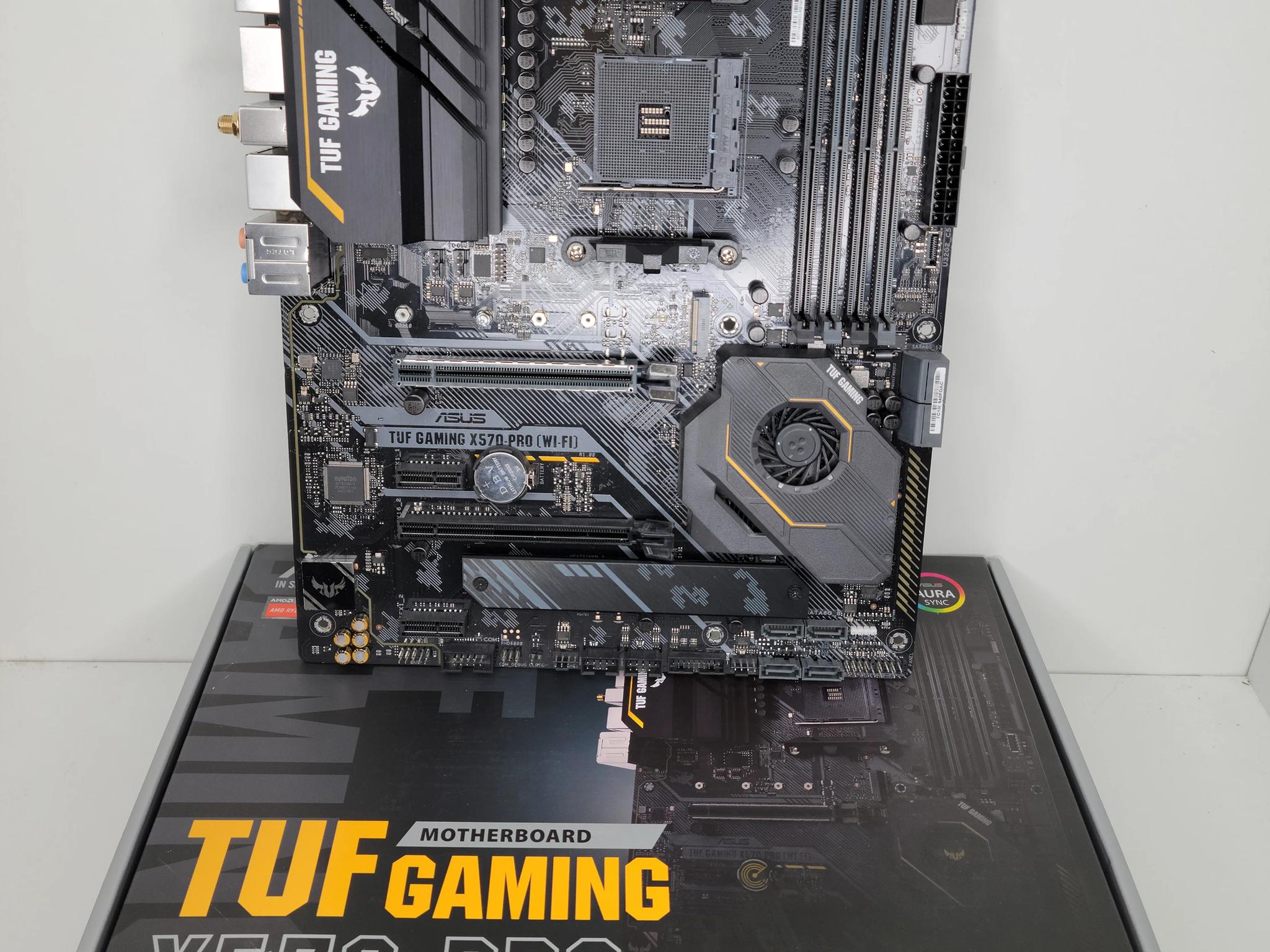 ASUS TUF Gaming X570-Pro (WiFi) (READ DESCRIPTION)