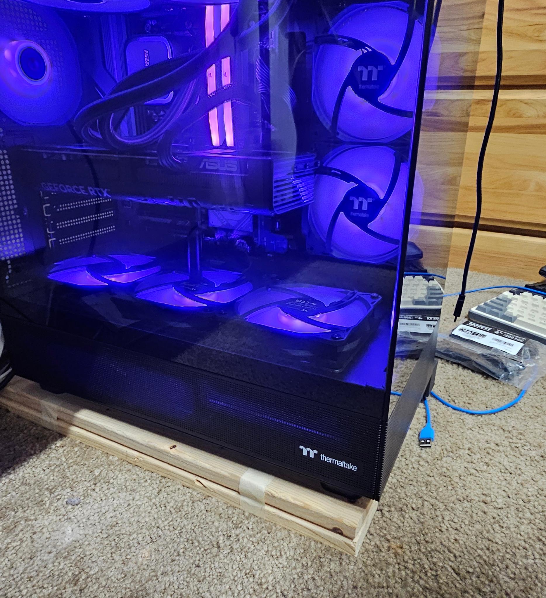 Custom High-End Build. 4k 200+ fps gaming | RTX 5070Ti | Ryzen 7 9800x3d