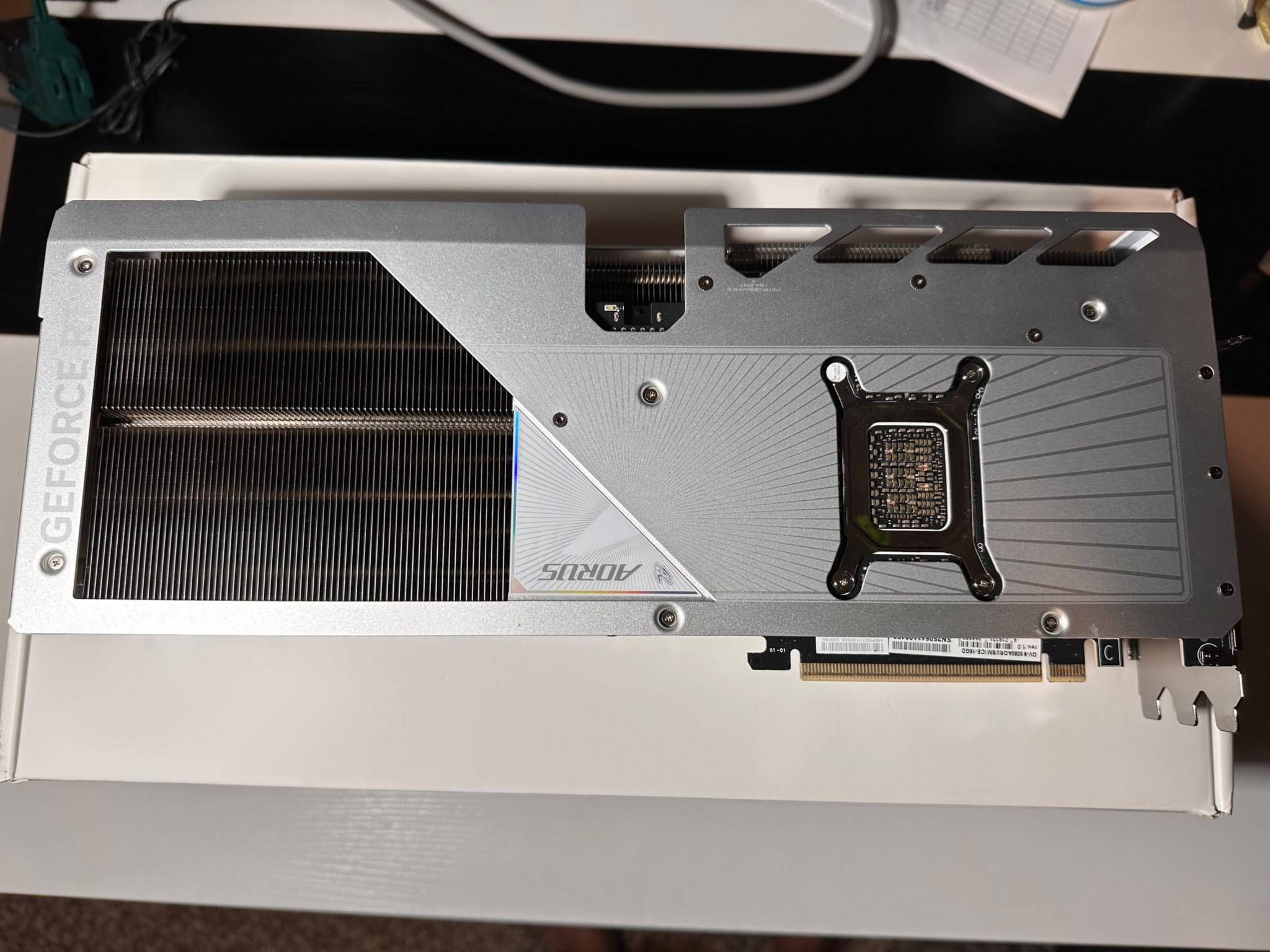 Gigabyte AORUS RTX 5080 Master Ice