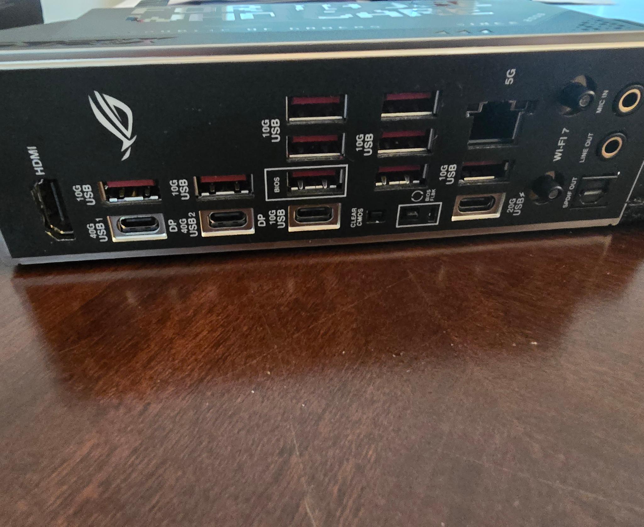 Asus Strix X870E-E Gaming Wifi.