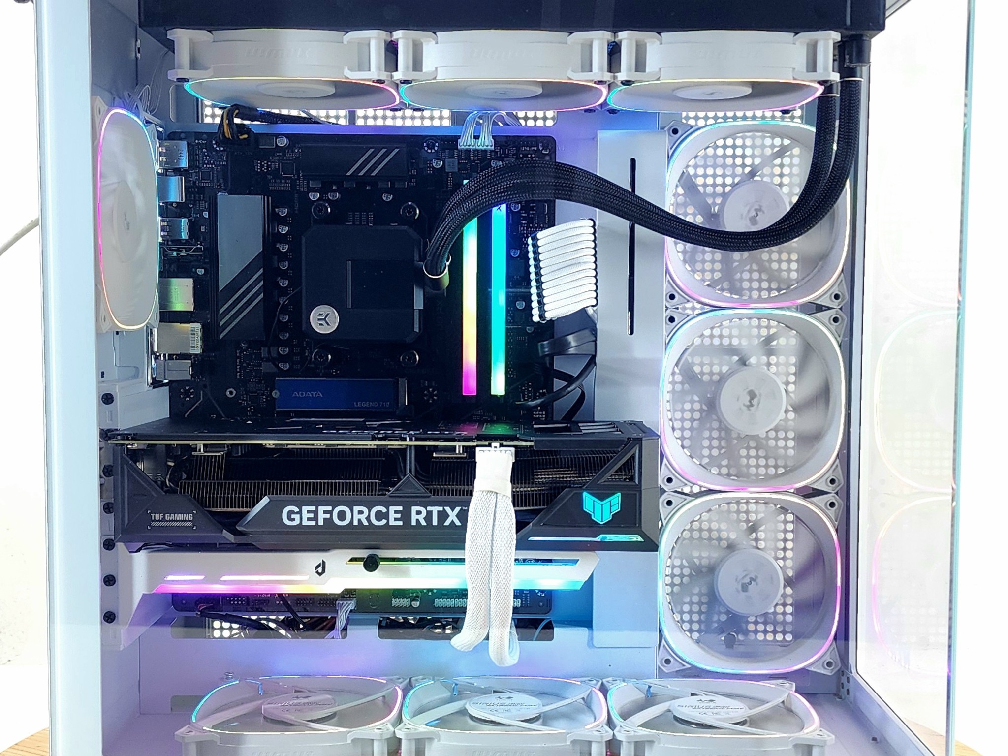 Gaming PC Ryzen 7 7800X3D 32GB RAM 1TB SSD RTX 4070 Ti 12GB Win11 PC