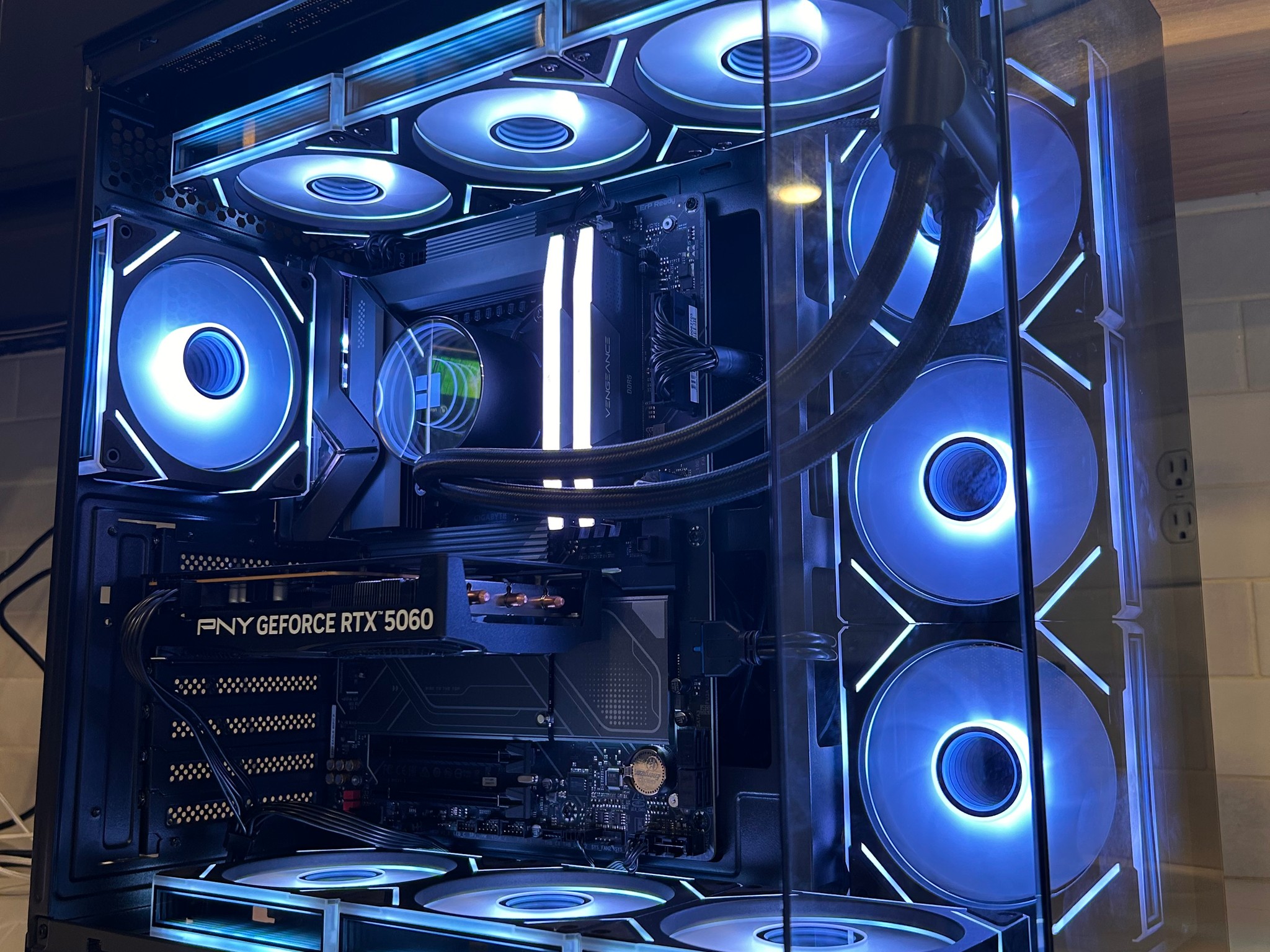 High end gaming pc ready to play