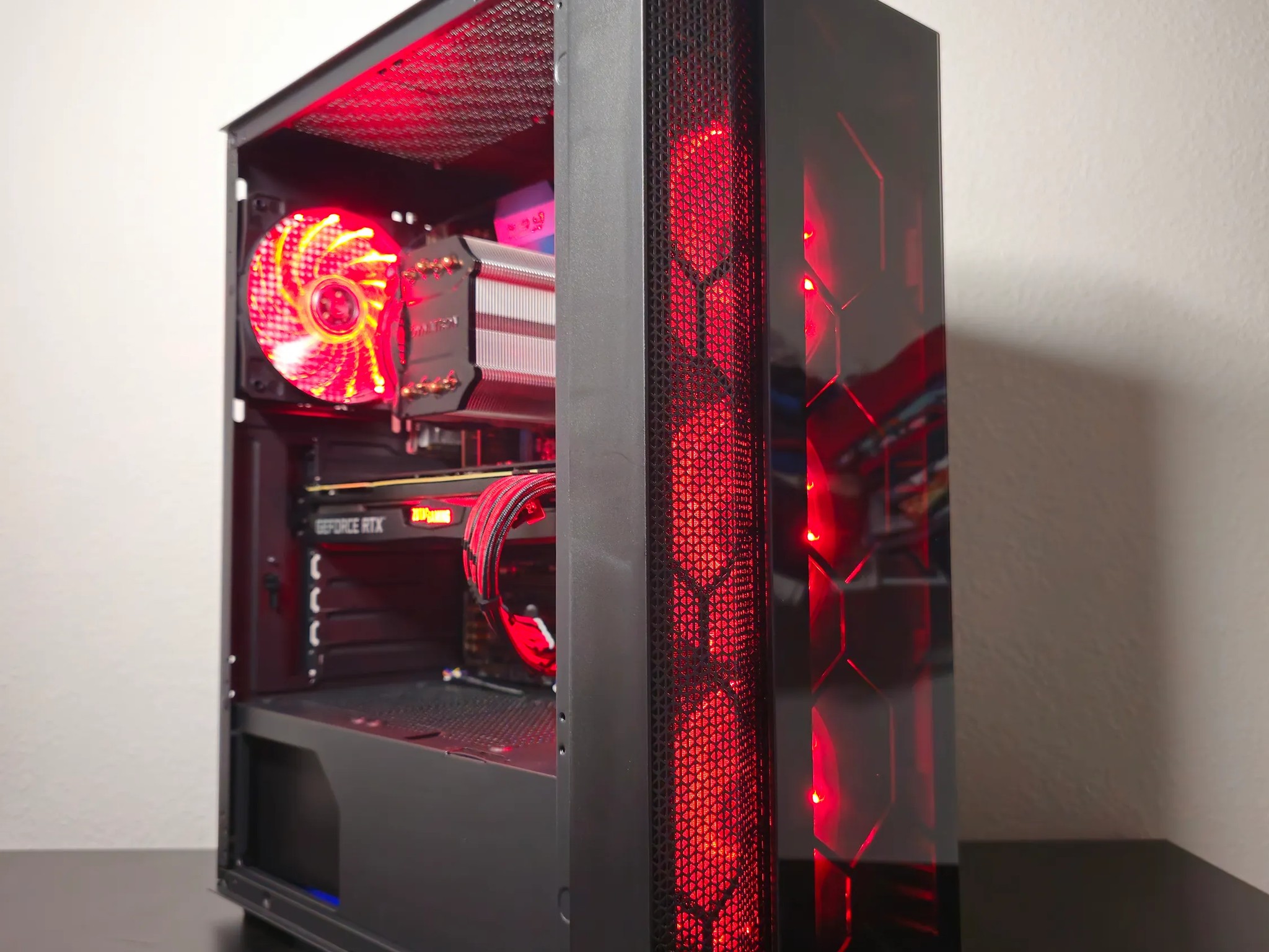 Budget 1080p // i7 5820k // RTX 2070 Super // 16GB DDR4 // 512GB SSD + 3TB HDD