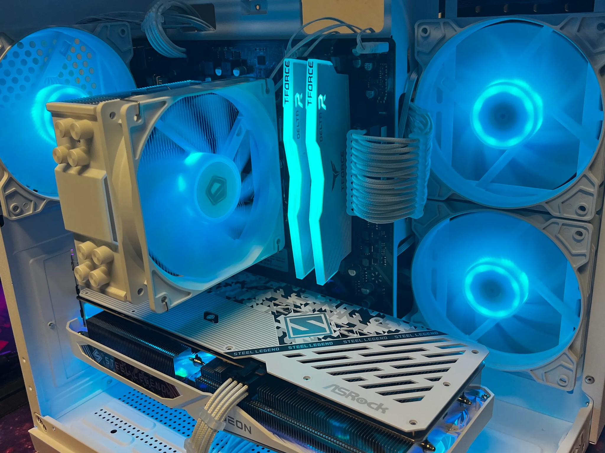 Artemis || AMD Ryzen 5 5500 + RX 6650 XT w/ 16GB of DDR4 & 1TB m.2 NVMe SSD