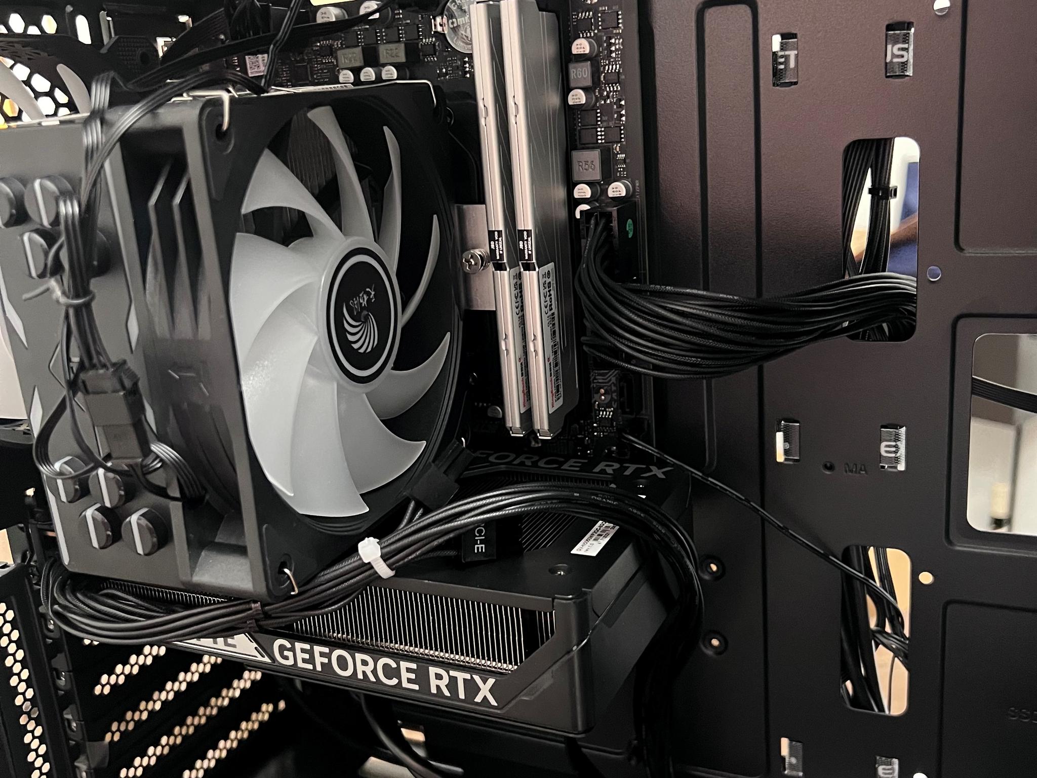 RTX 5060 - AMD Ryzen 7 Gaming PC