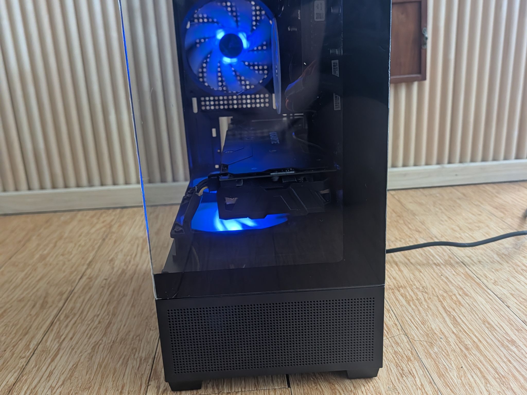 Custom Gaming PC | GTX 1070 | I5 7600 | 512GB | 16GB |