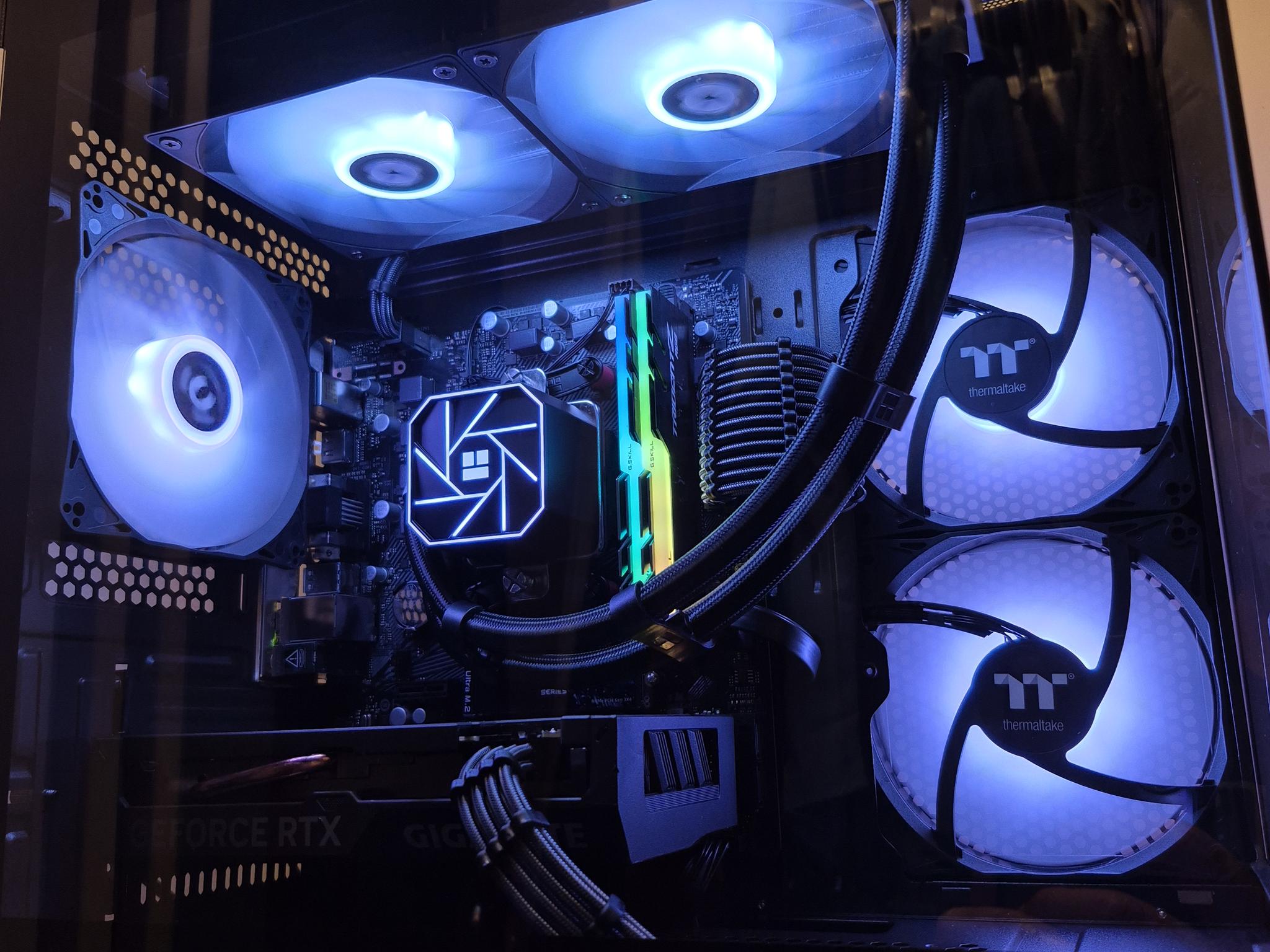 RTX 4060 + RYZEN 5 5600g