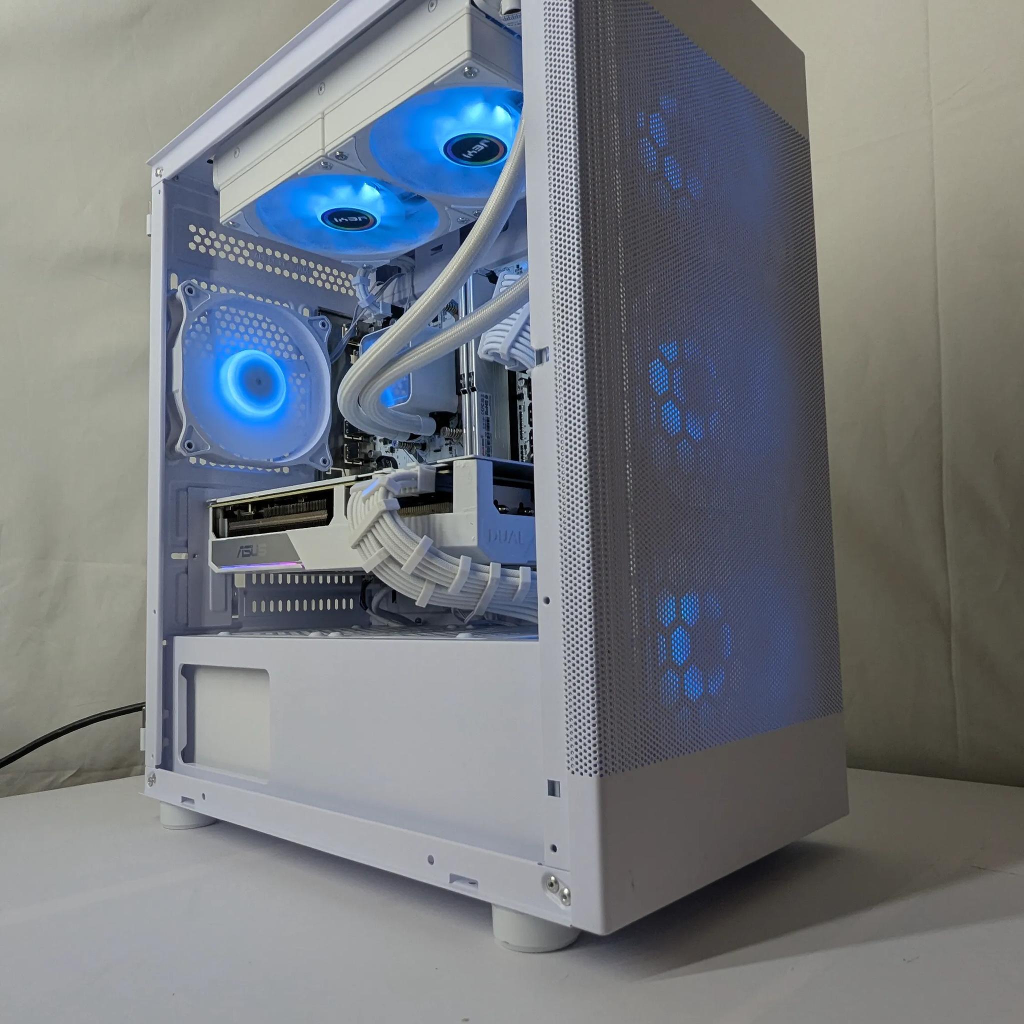 🔥 High-End Gaming PC – RTX 3070 | Ryzen 7 5700 | 32GB DDR4 | 1TB NVMe | 240mm AIO 🔥