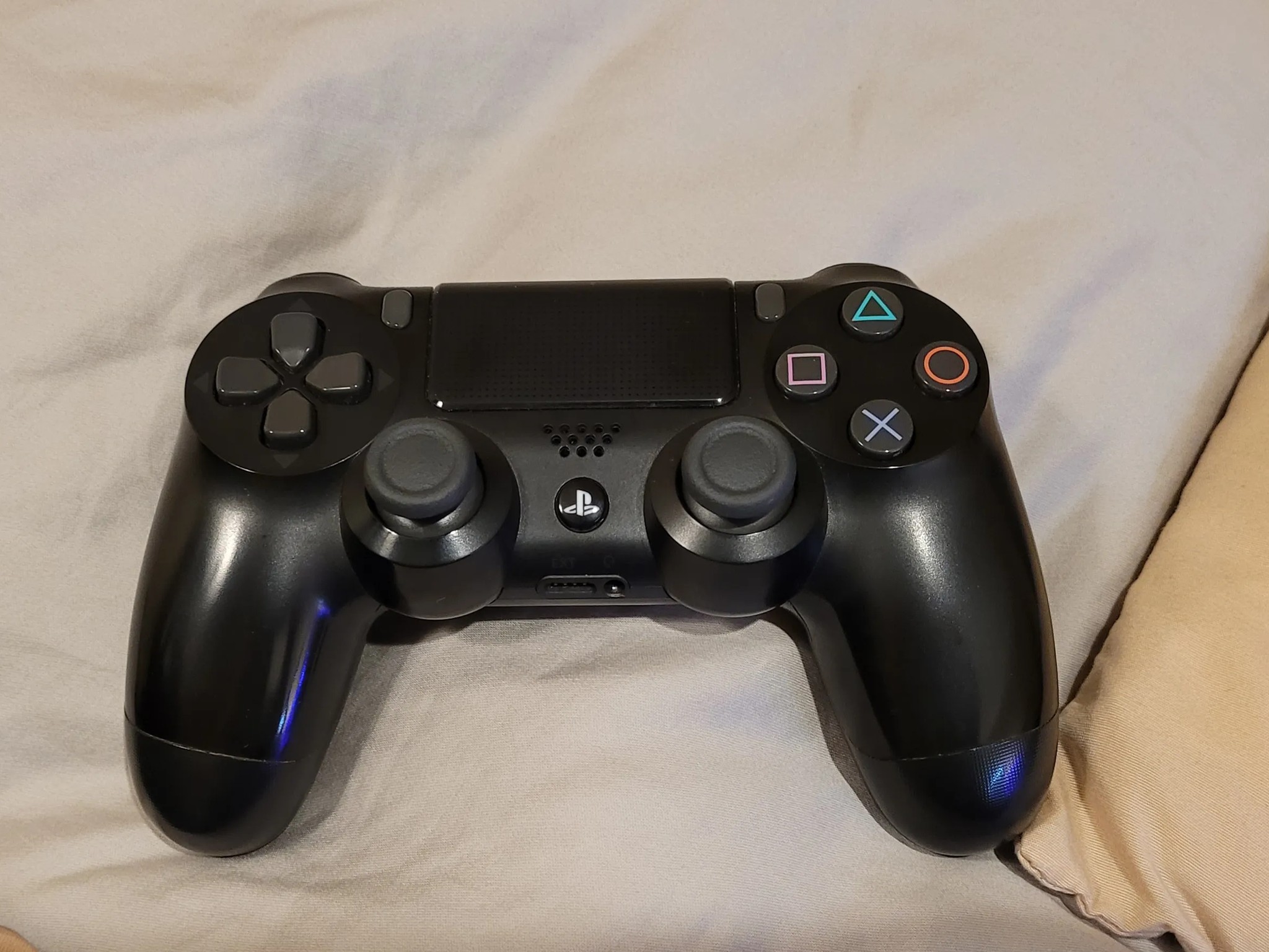 PlayStation 4 Slim Black 1TB Console