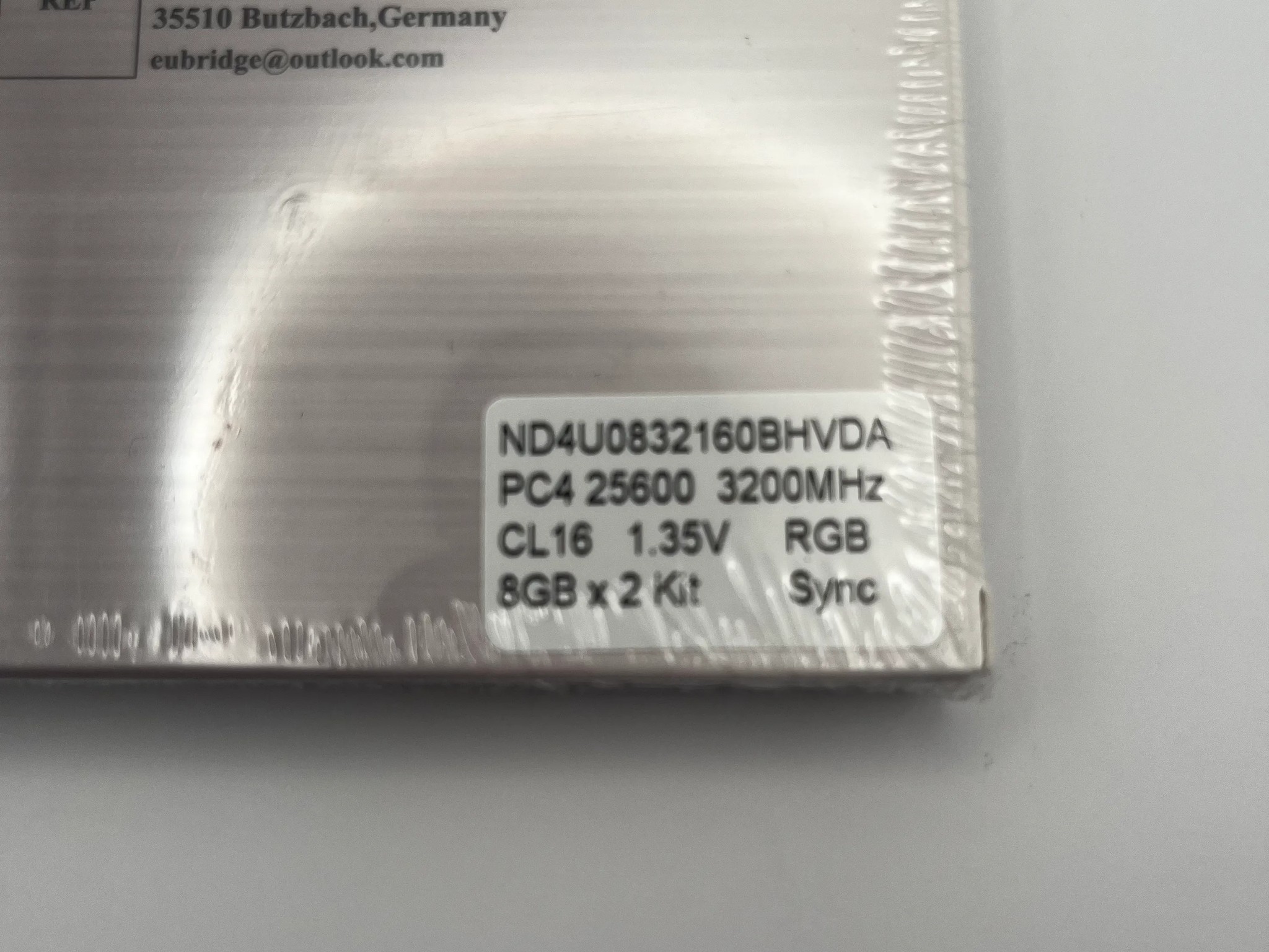 OLOy OWL RGB 16 GB (2 x 8 GB) DDR4-3200 CL16 Memory