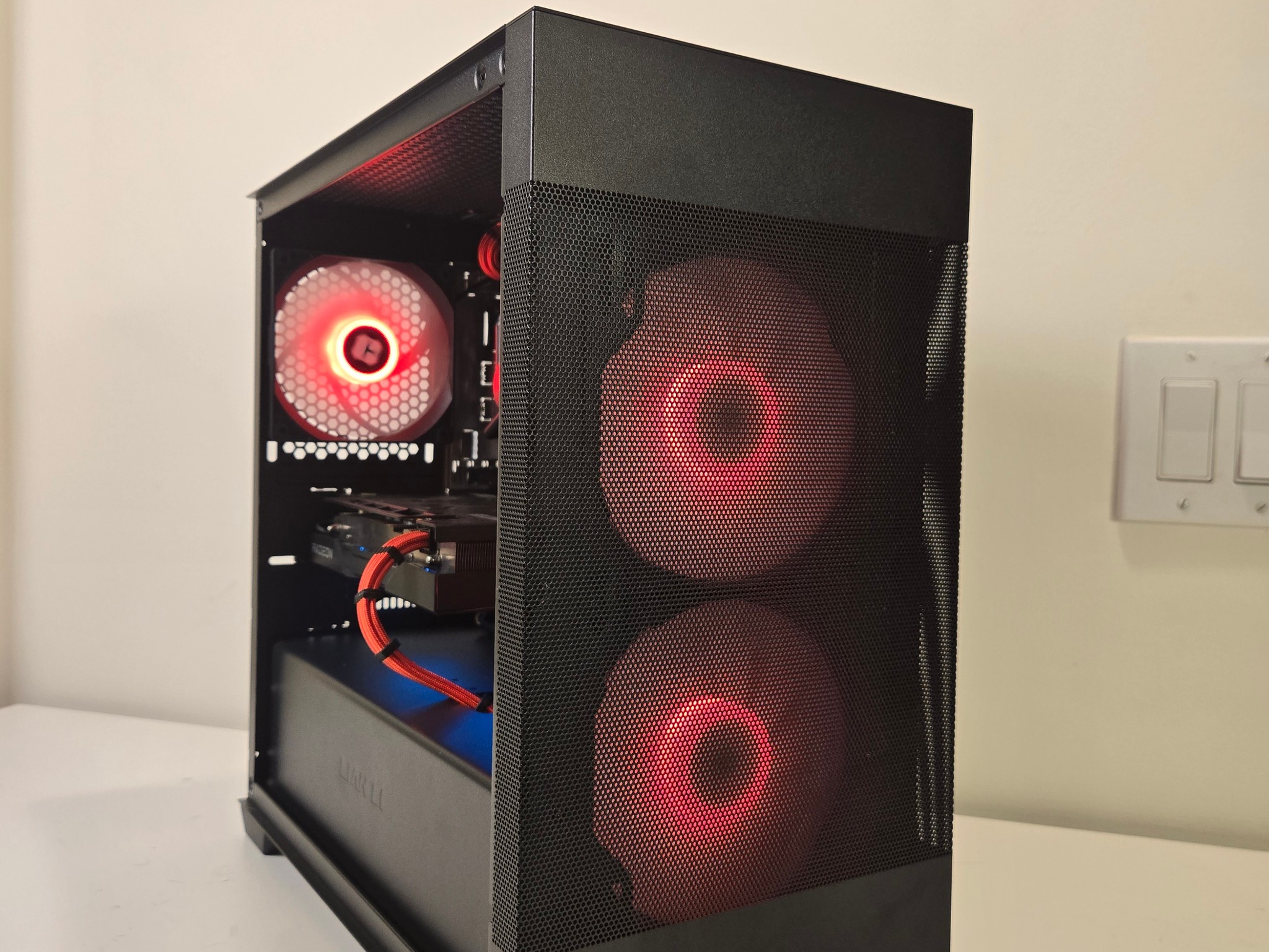 RX 6600 XT | Intel i5 11400F | 16gb DDR4 | 512gb SSD👏🏽