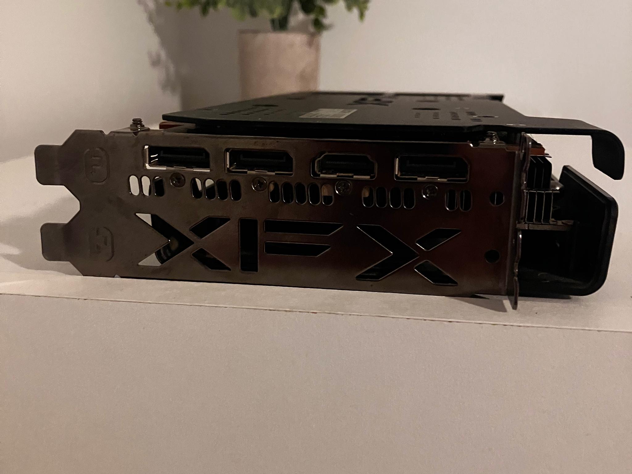 XFX Speedster SWFT 210 Radeon RX 6600
