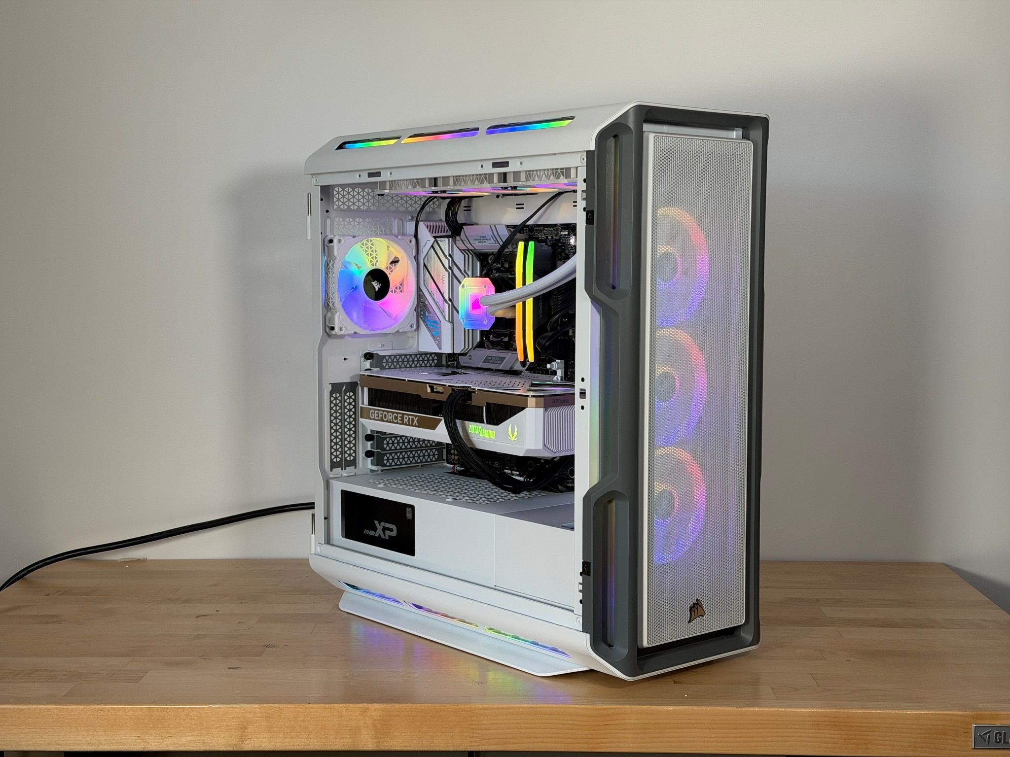 RTX 5080 Whiteout 9800x3d Gaming PC 96gb DDR5 Gen 5 2tb nvme ssd