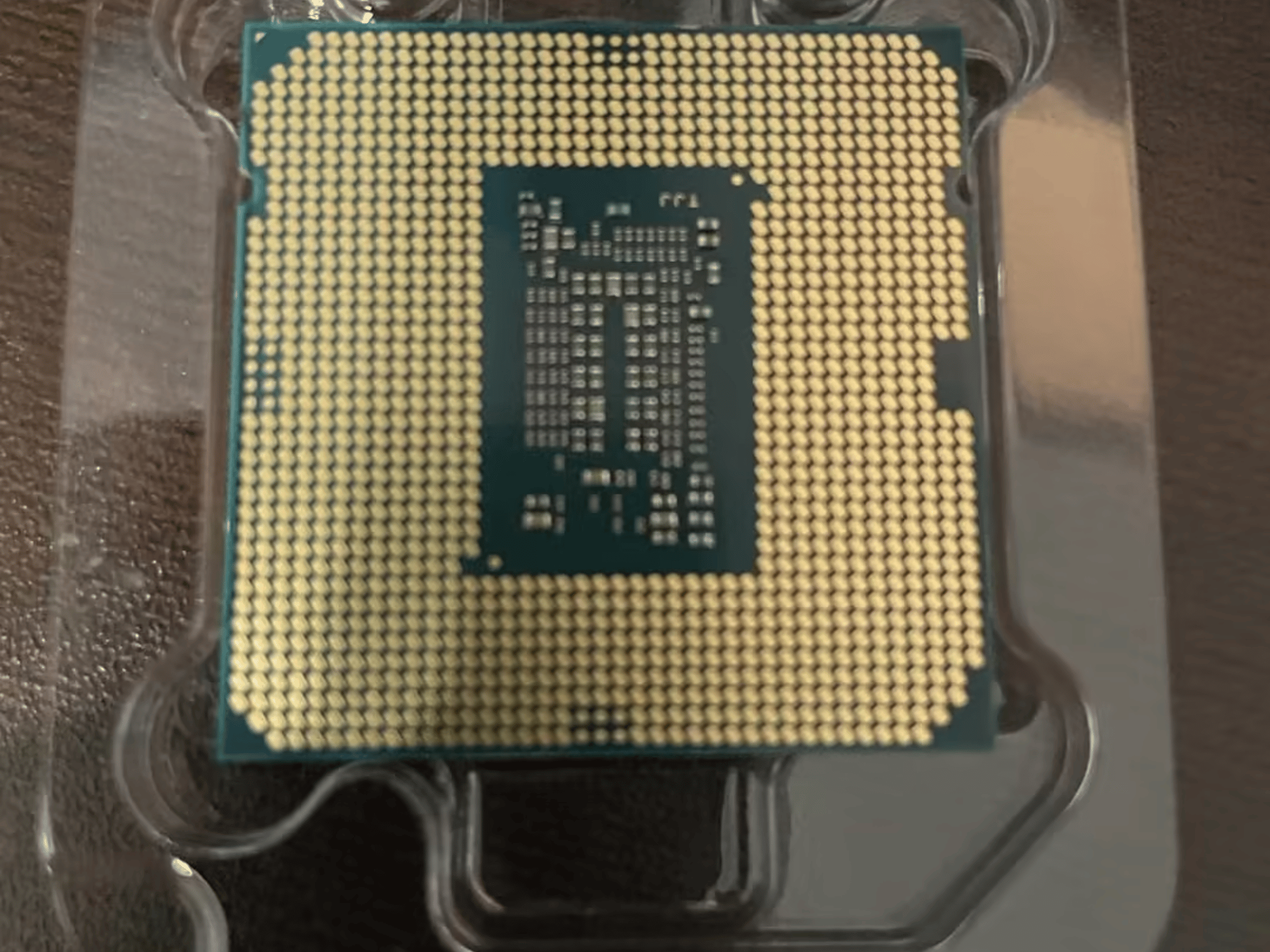 Barely used i3-10105F. 