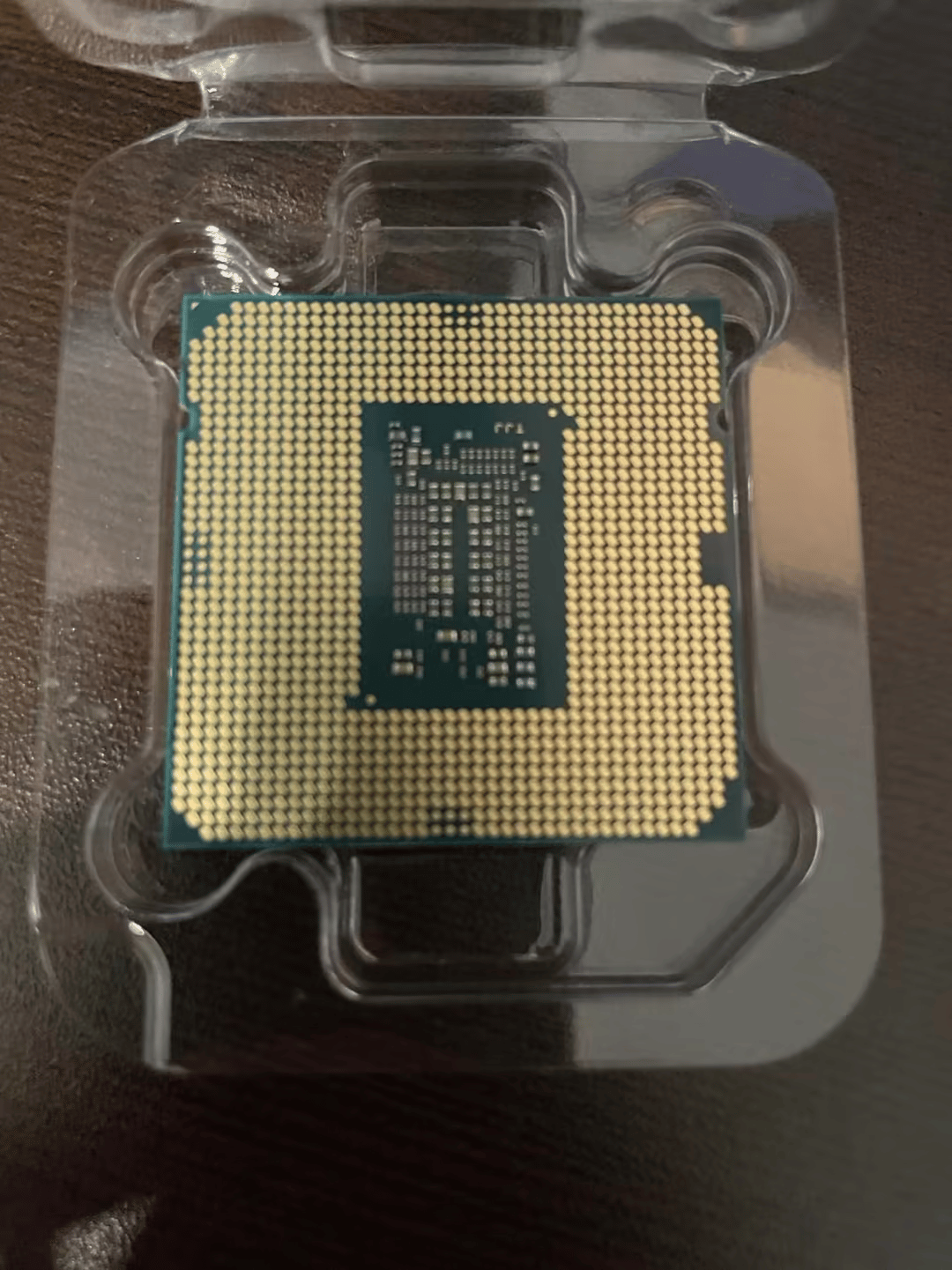 Barely used i3-10105F. 