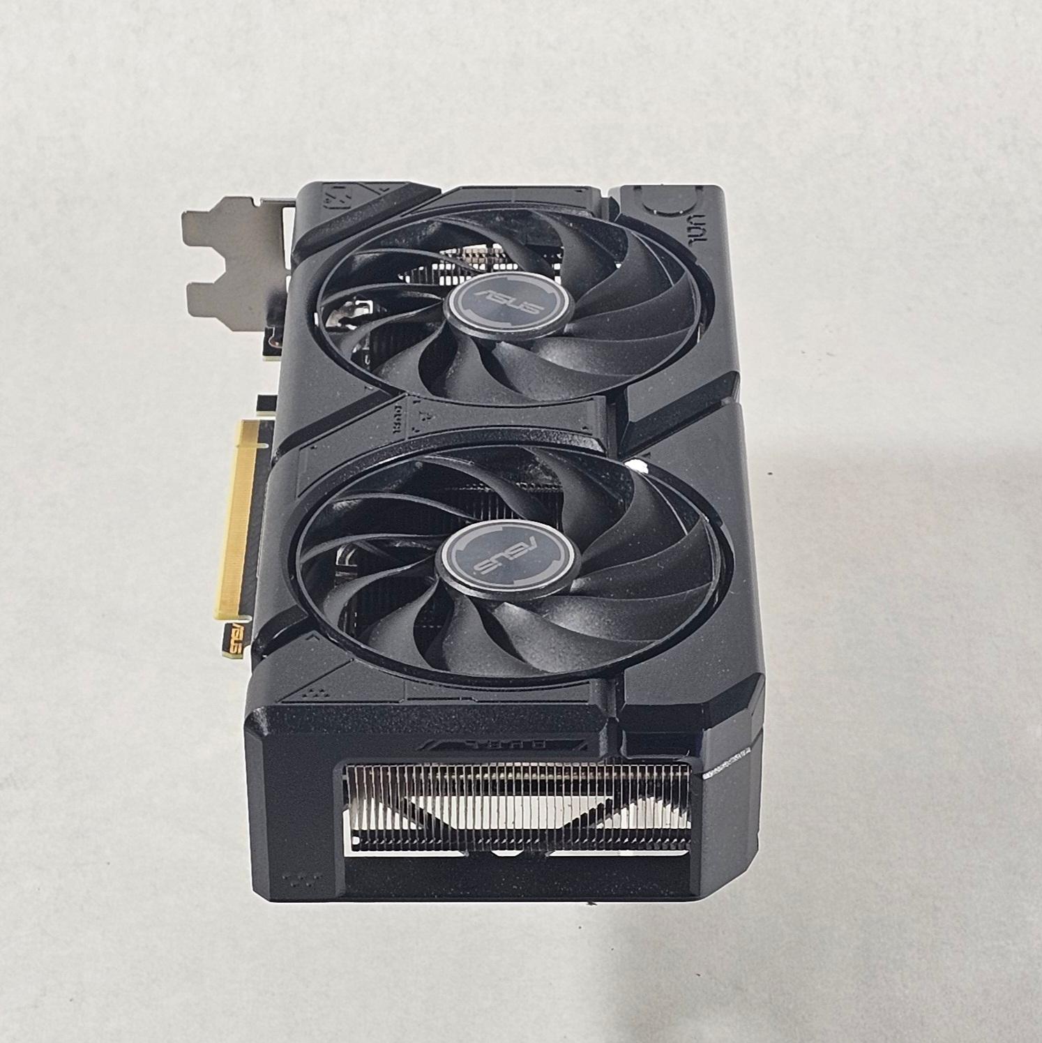RTX 4070 Super ASUS 12GB