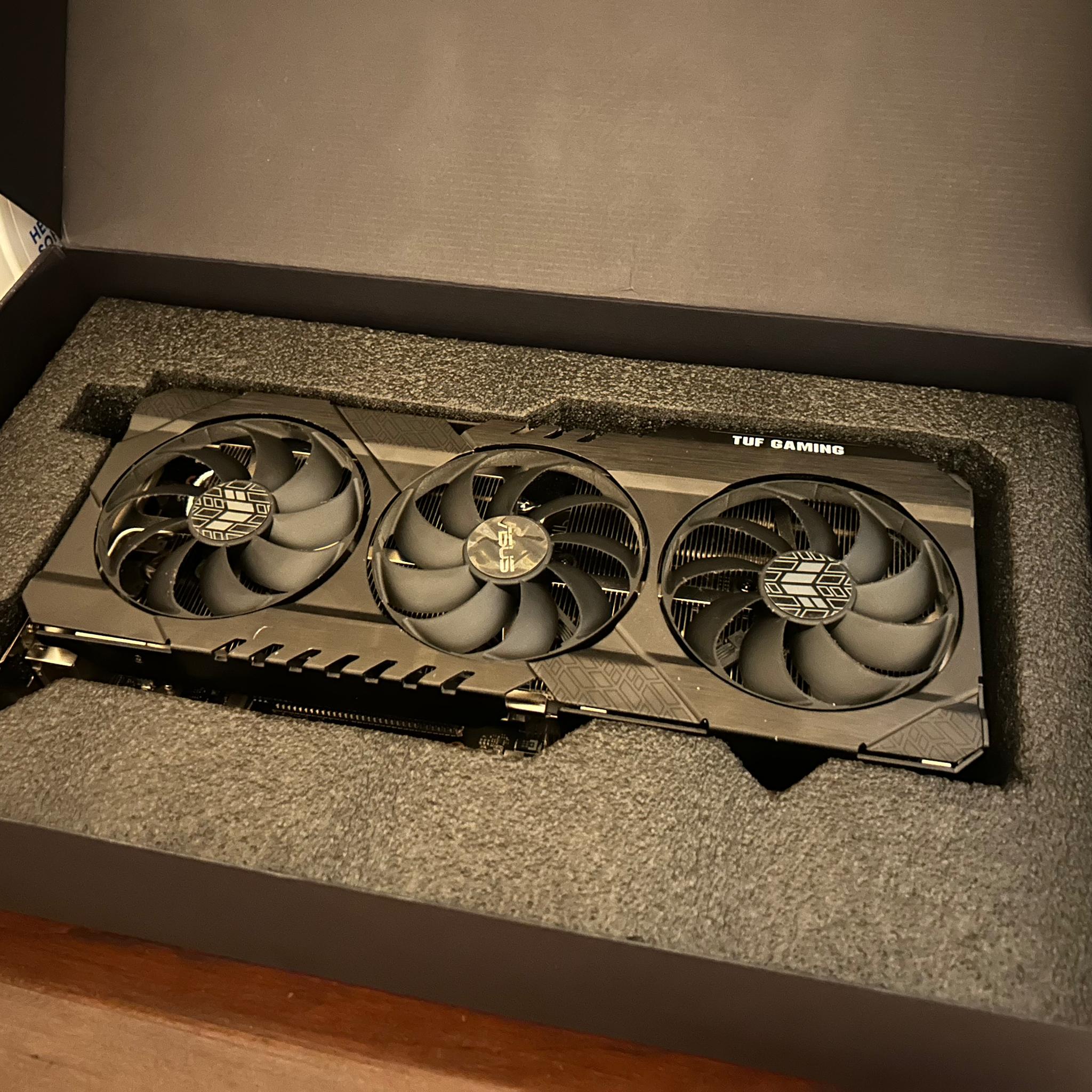 RTX 3080 Ti Asus TUF Gaming