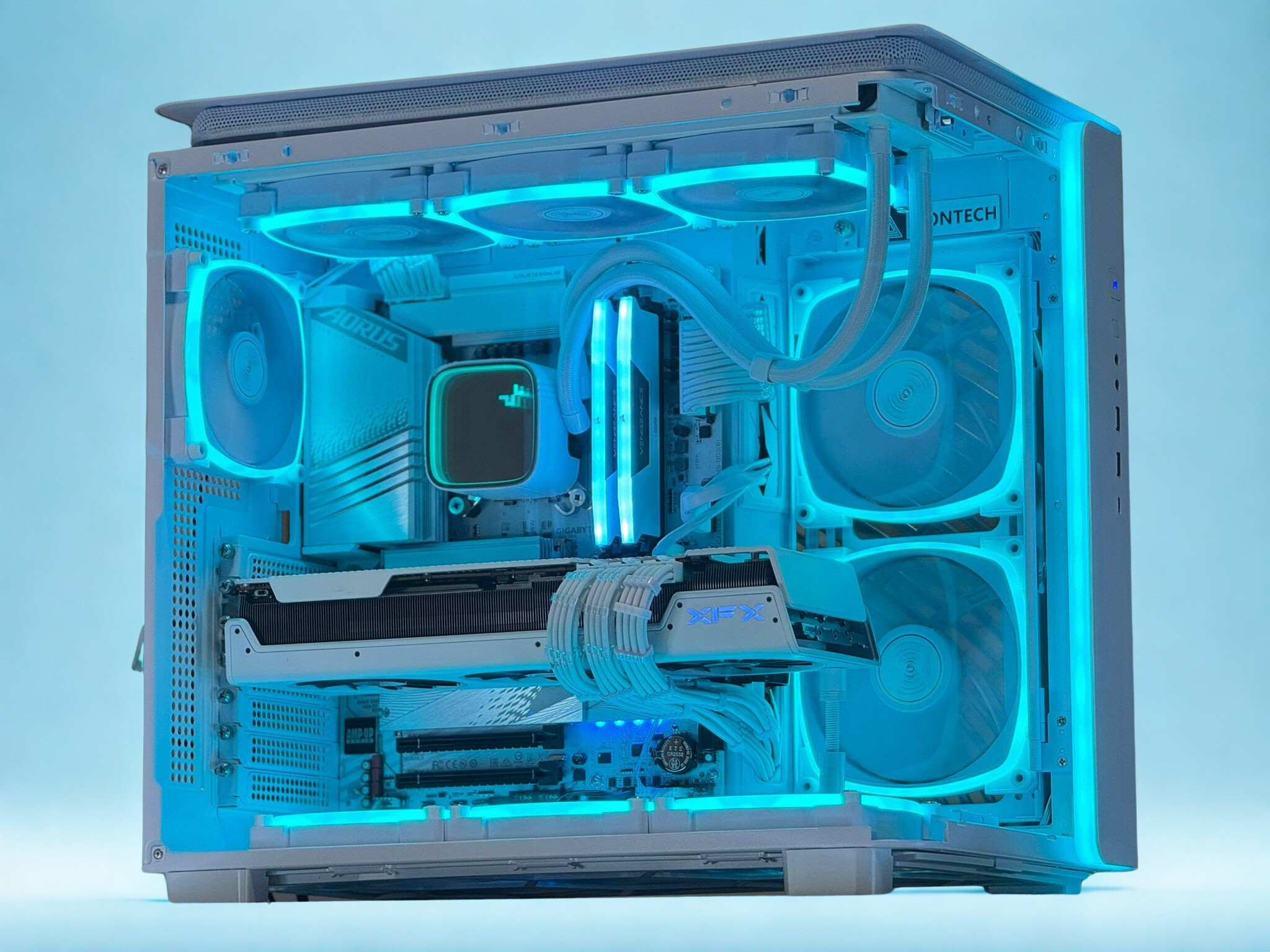 XFX 7900 XTX 24GB, INTEL I9 12900K, 32GB DDR5, 3TB SSD, WiFi, Gaming PC