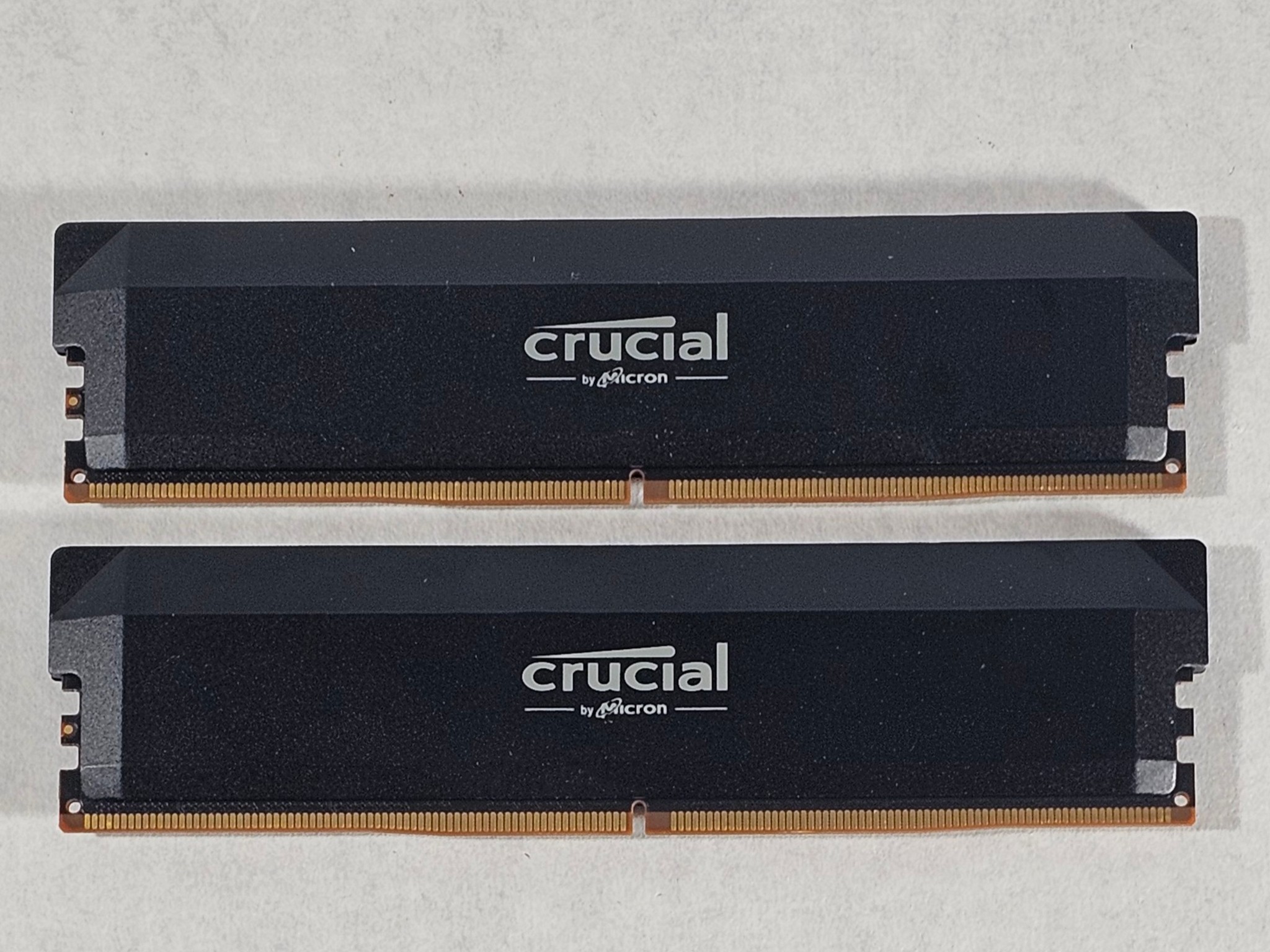 32GB DDR5 (2x16GB) CL26 6000MT/s Crucial Pro