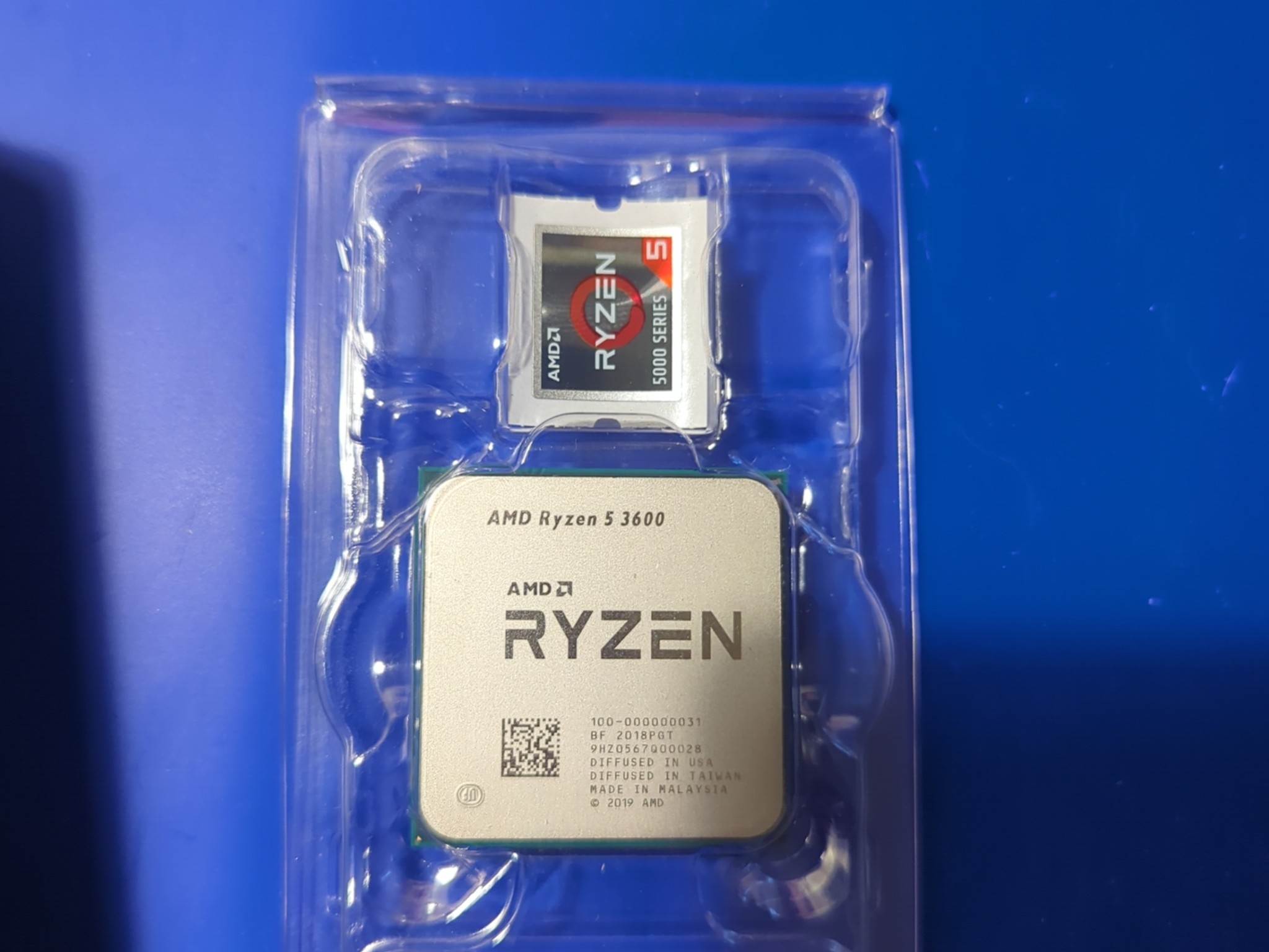 And Ryzen 5 3600 Cpu with Wraith Stealth Cooler