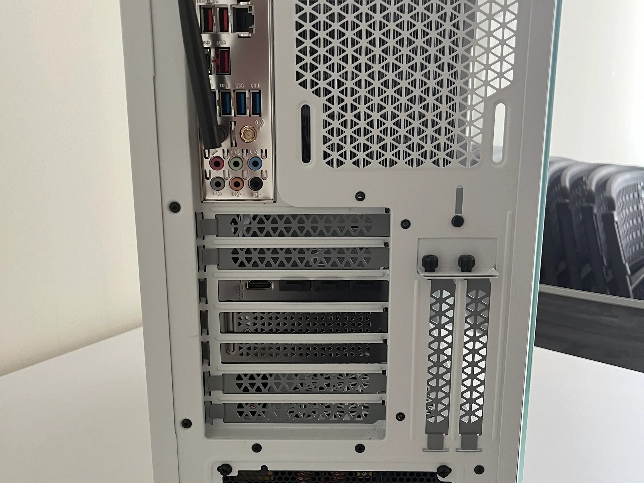 Gaming PC, White, Good Condition