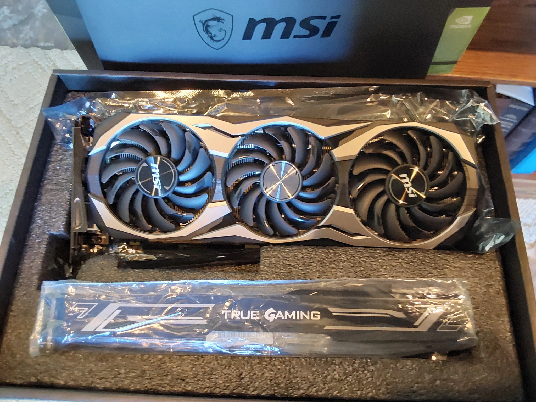MSI GeForce RTX 2700 DUKE 8G OC 256-Bit GDDR6 PCI Express 3.0 x16 HDCP Ready Video Card