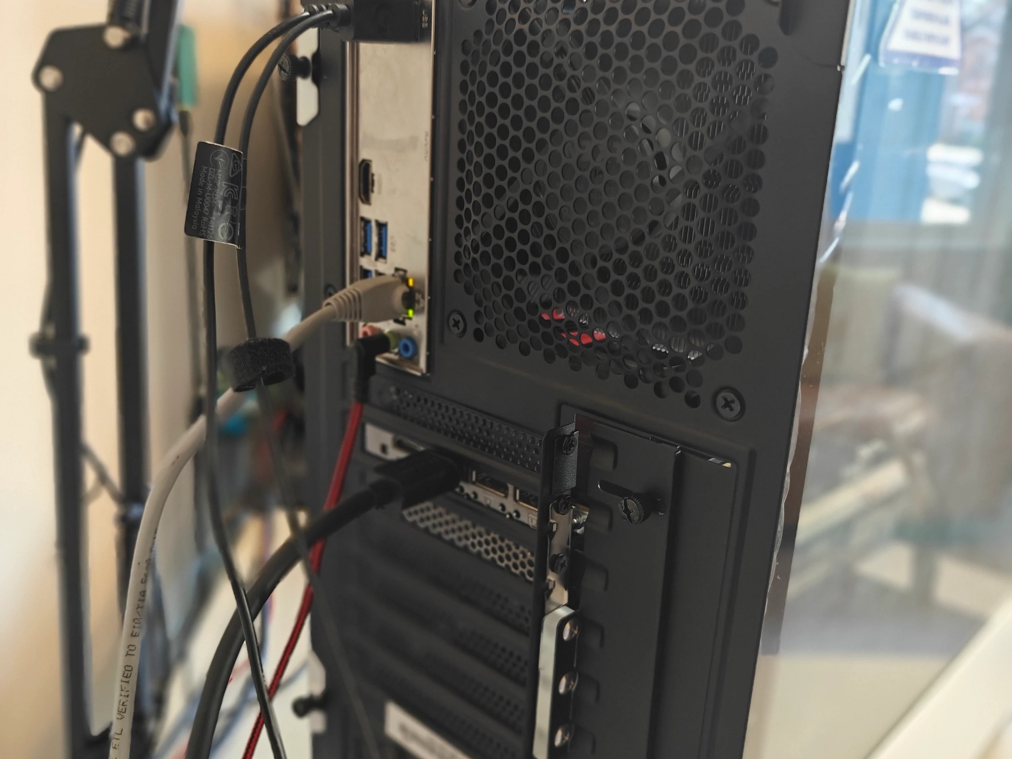 Checkered ⬜🔳⬛ | Ryzen 7 5700X3D | Geforce RTX 3060 12GB | 32GB DDR4 RAM | 1TB NVMe SSD