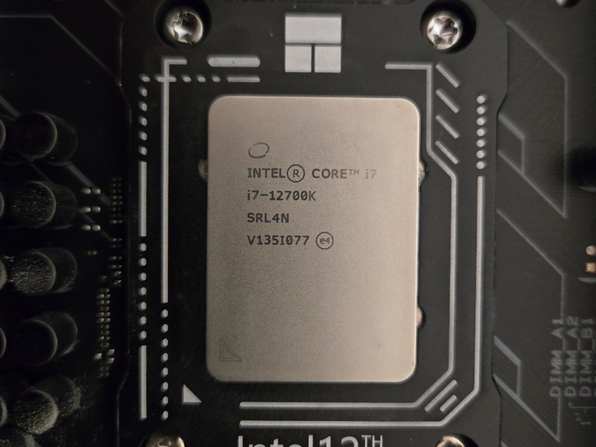 12700k with contact frame z690 d4 64gb ddr4 3200 mhz