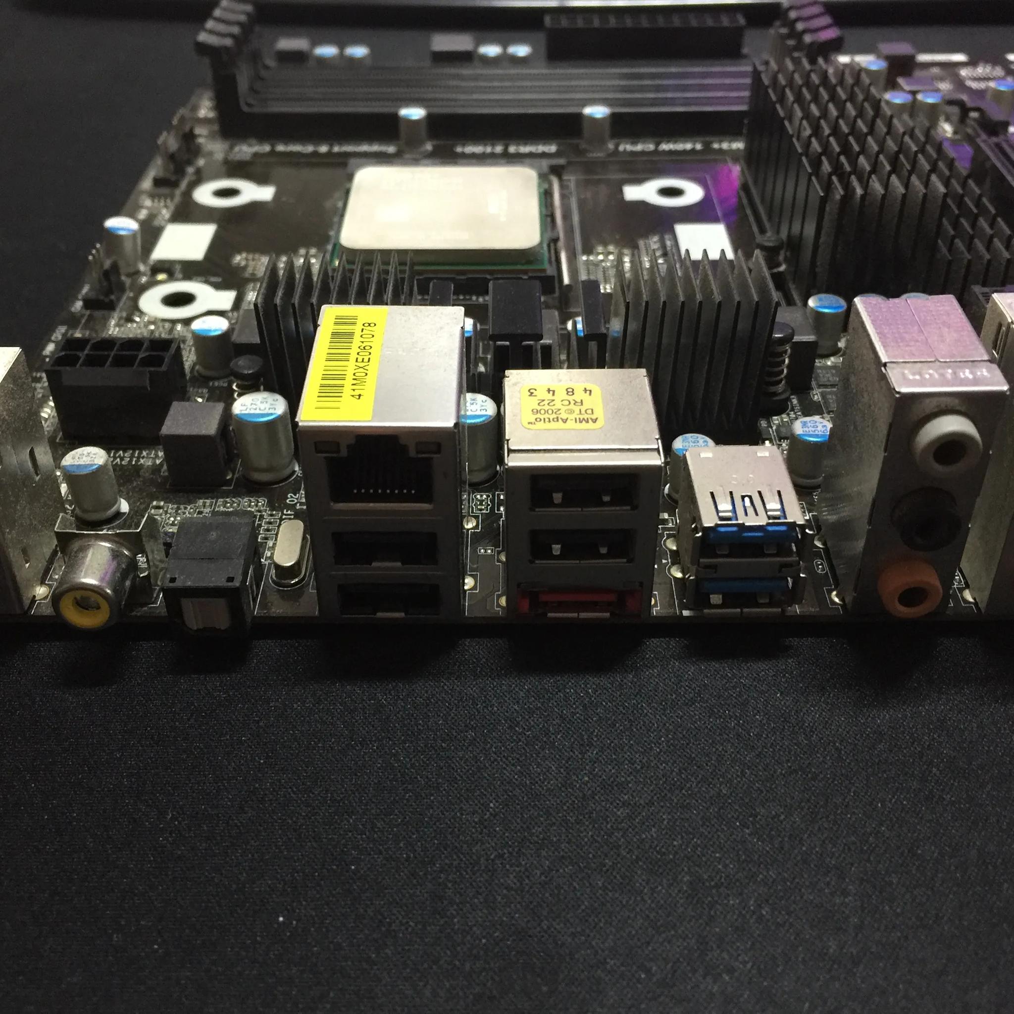 CPU Motherboard Combo! ASRock 970 Extreme3 and AMD FX-8350 Eight Core