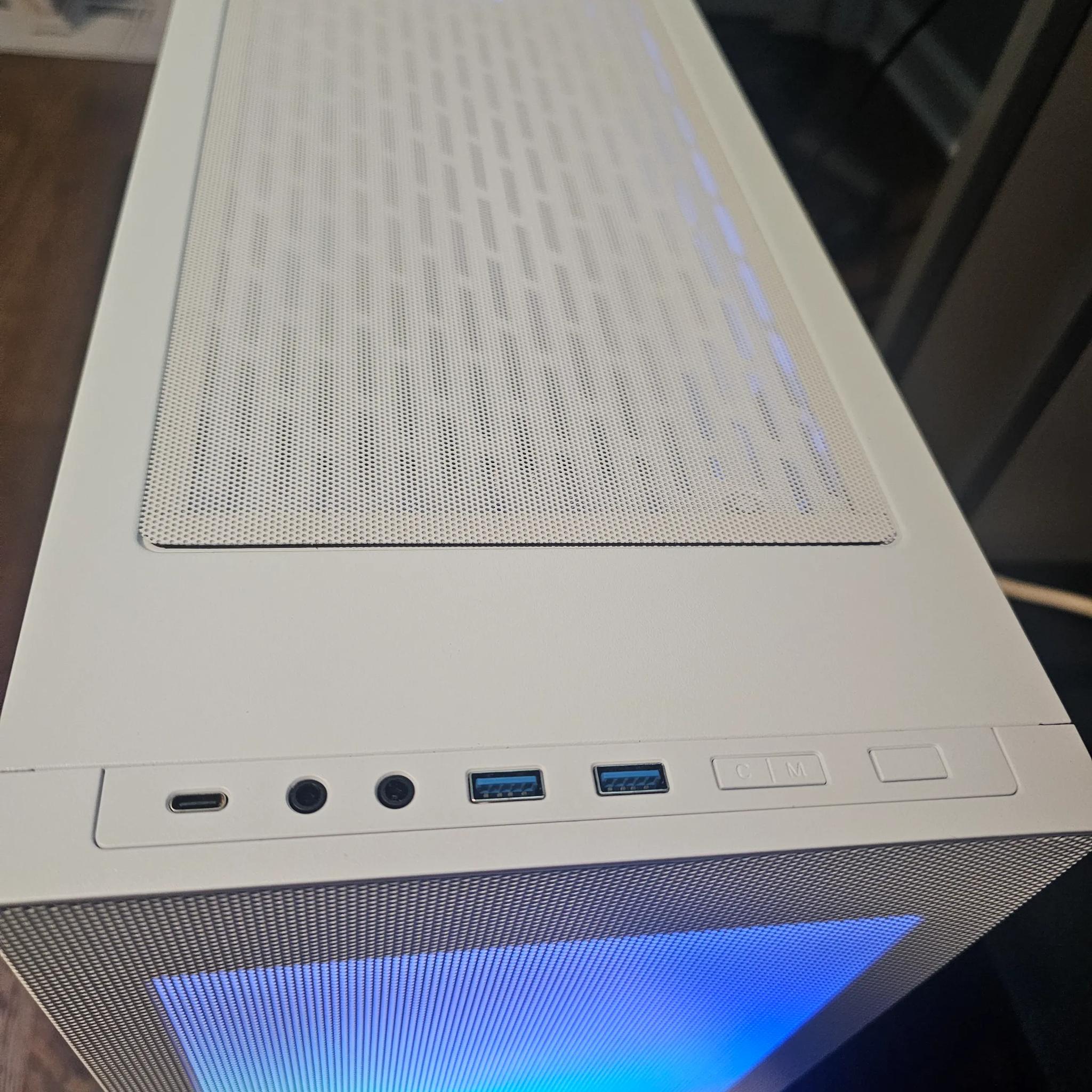 RX 9070 XT | Ryzen 5 9600x | 32GB DDR5 | 2TB NVME| Windows 11 Pro