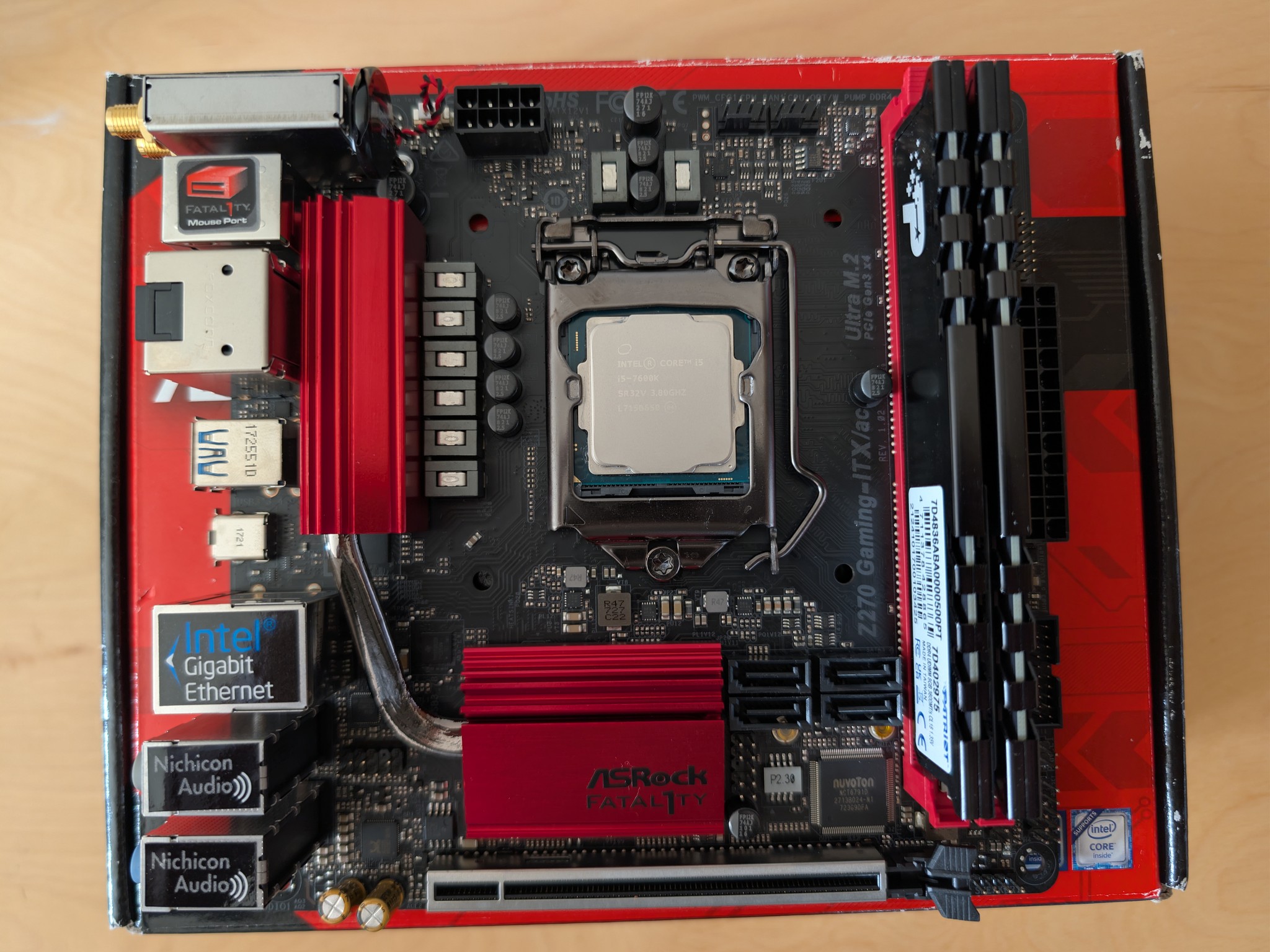 ASRock Fatal1ty Z270 Gaming-ITX/ac + Intel i5-7600K + 16GB Patriot DDR4-3600 Bundle