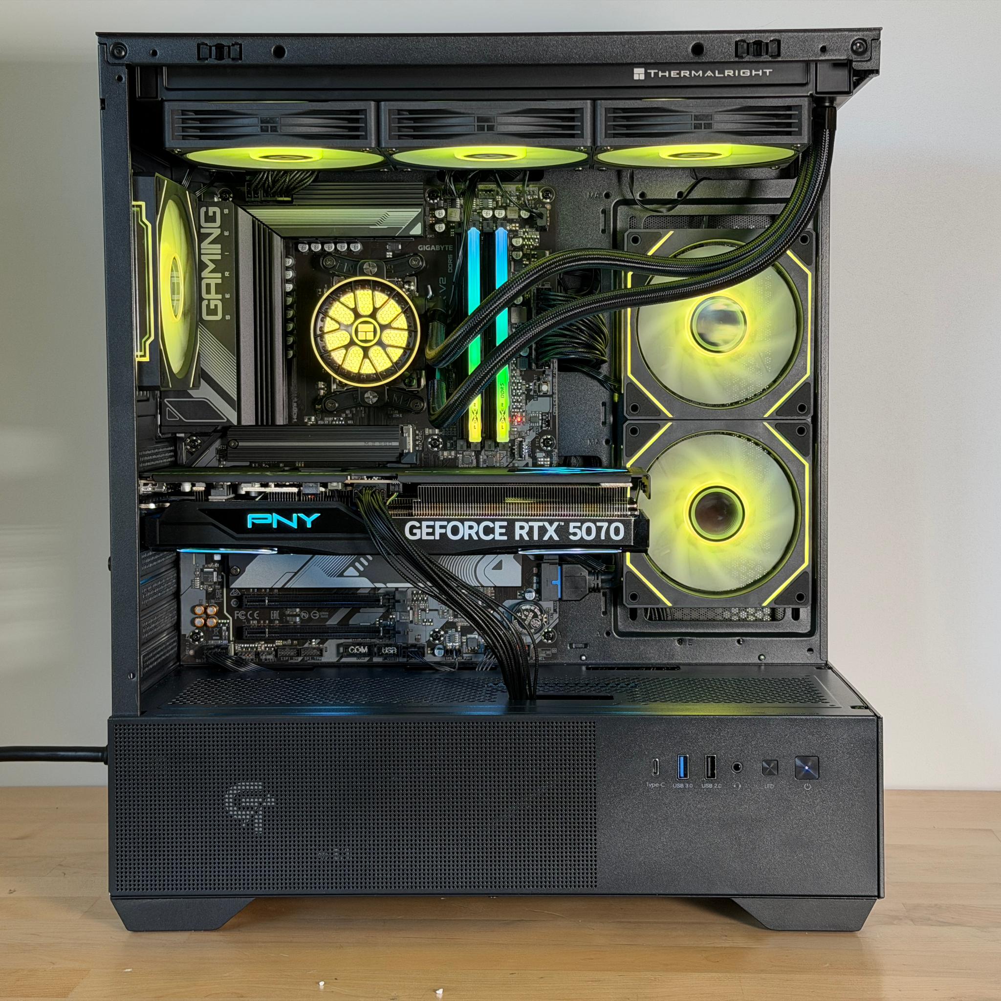 RTX 5070 Ryzen 5 7600x Gaming PC