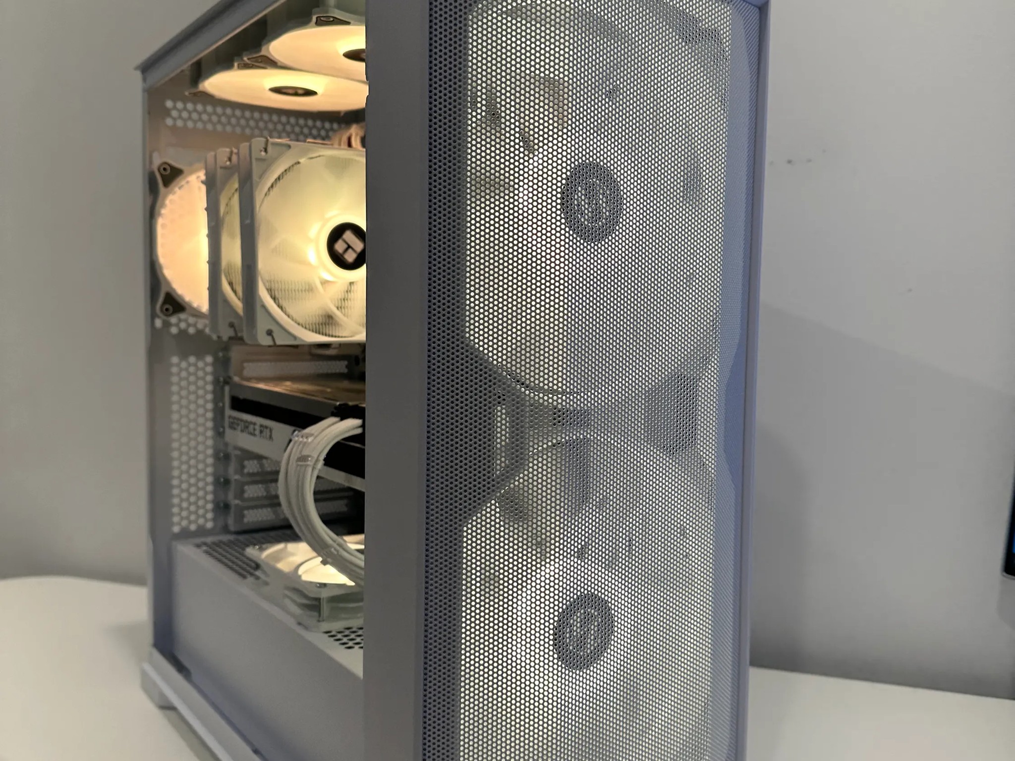 🦇Batman🦇-Extreme Gaming PC-Nvidia RTX 3070 8GB-Intel Core i9-12900K 16Cores -32GB DDR5-1TB NVME